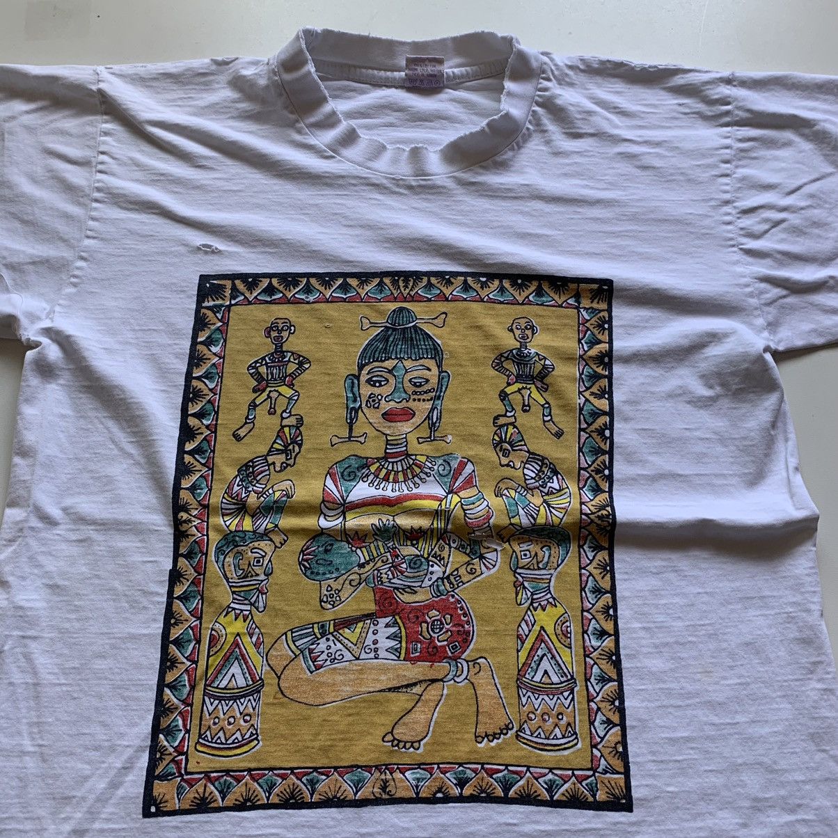 Vintage Vintage 1990s Native Aboriginal Art Graphic T Shirt White Size US L / EU 52-54 / 3 - 2 Thumbnail