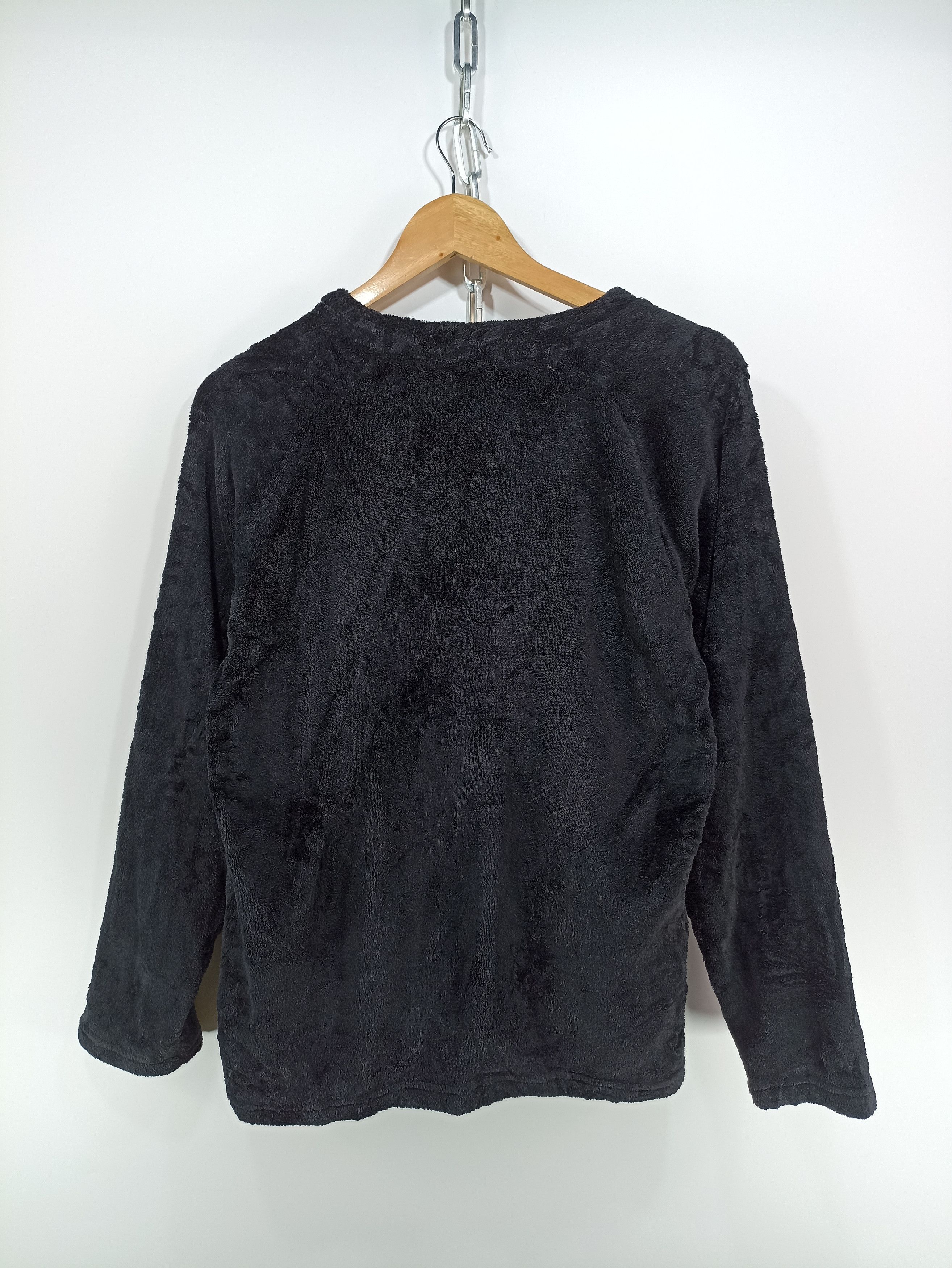 Cartoon Network × Japanese Brand × Mickey Mouse Mickey mouse x Gu Fleece Sweatshirt Size US S / EU 44-46 / 1 - 3 Thumbnail