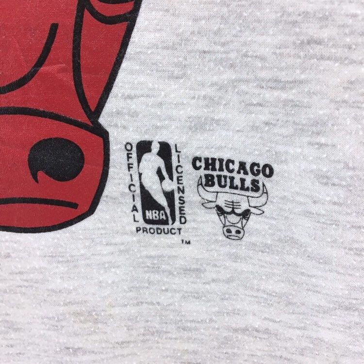 NBA CHICAGO BULLS Crewneck Long Sleeve Shirts Size US S / EU 44-46 / 1 - 8 Thumbnail