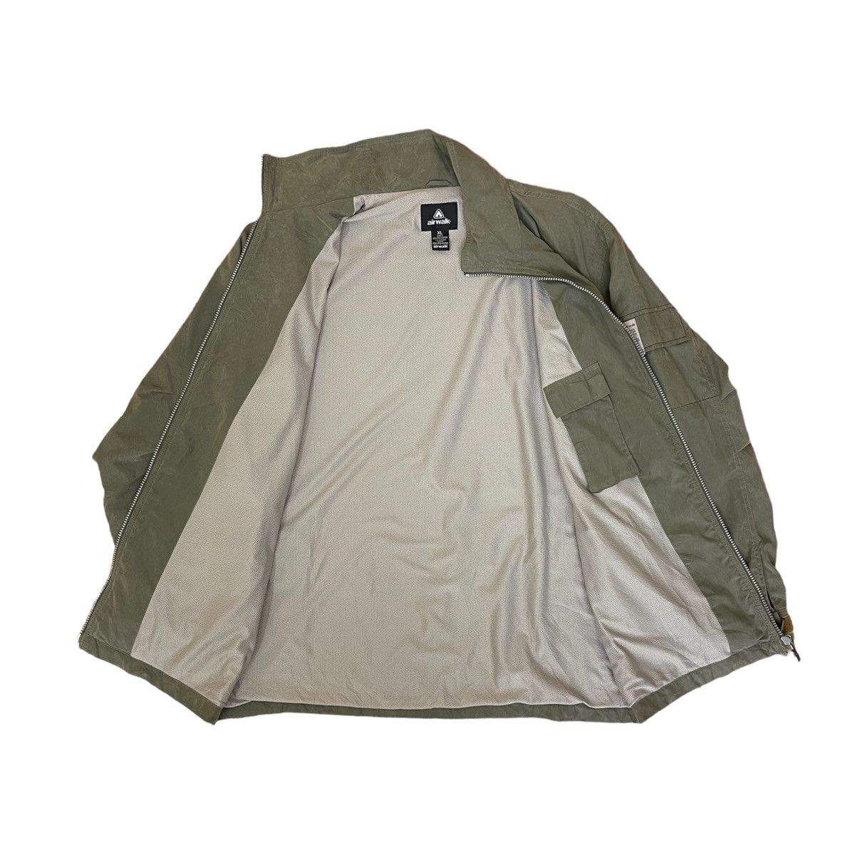 Airwalk Vintage Airwalk tactical jacket multiple pocket streetwear Size US XL / EU 56 / 4 - 4 Thumbnail