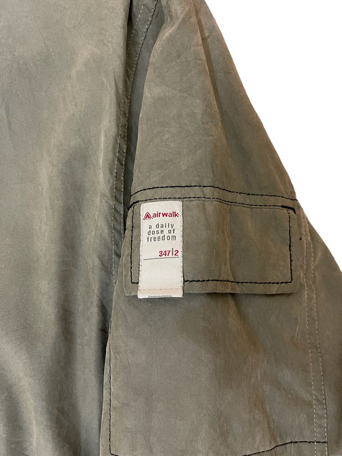 Airwalk Vintage Airwalk tactical jacket multiple pocket streetwear Size US XL / EU 56 / 4 - 9 Thumbnail