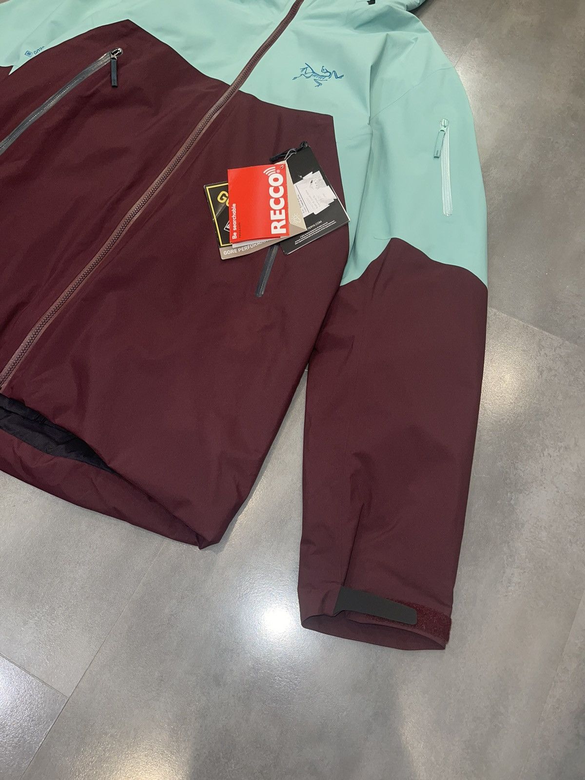 Arc'teryx !DSWT! Arc'Teryx Rush IS Goretex Technical Multicolor Jacket Size US XL / EU 56 / 4 - 3 Thumbnail