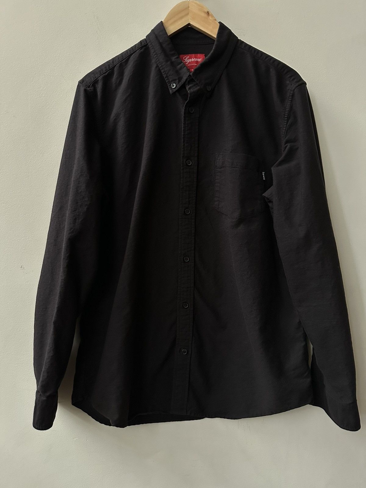 Supreme Supreme Oxford Black (Large) Size US L / EU 52-54 / 3 - 1 Thumbnail