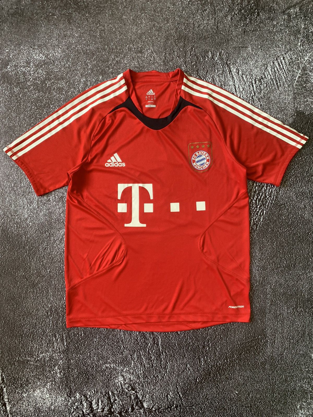 Adidas Vintage Bayern Munich soccer football jersey Size US L / EU 52-54 / 3 - 1 Thumbnail