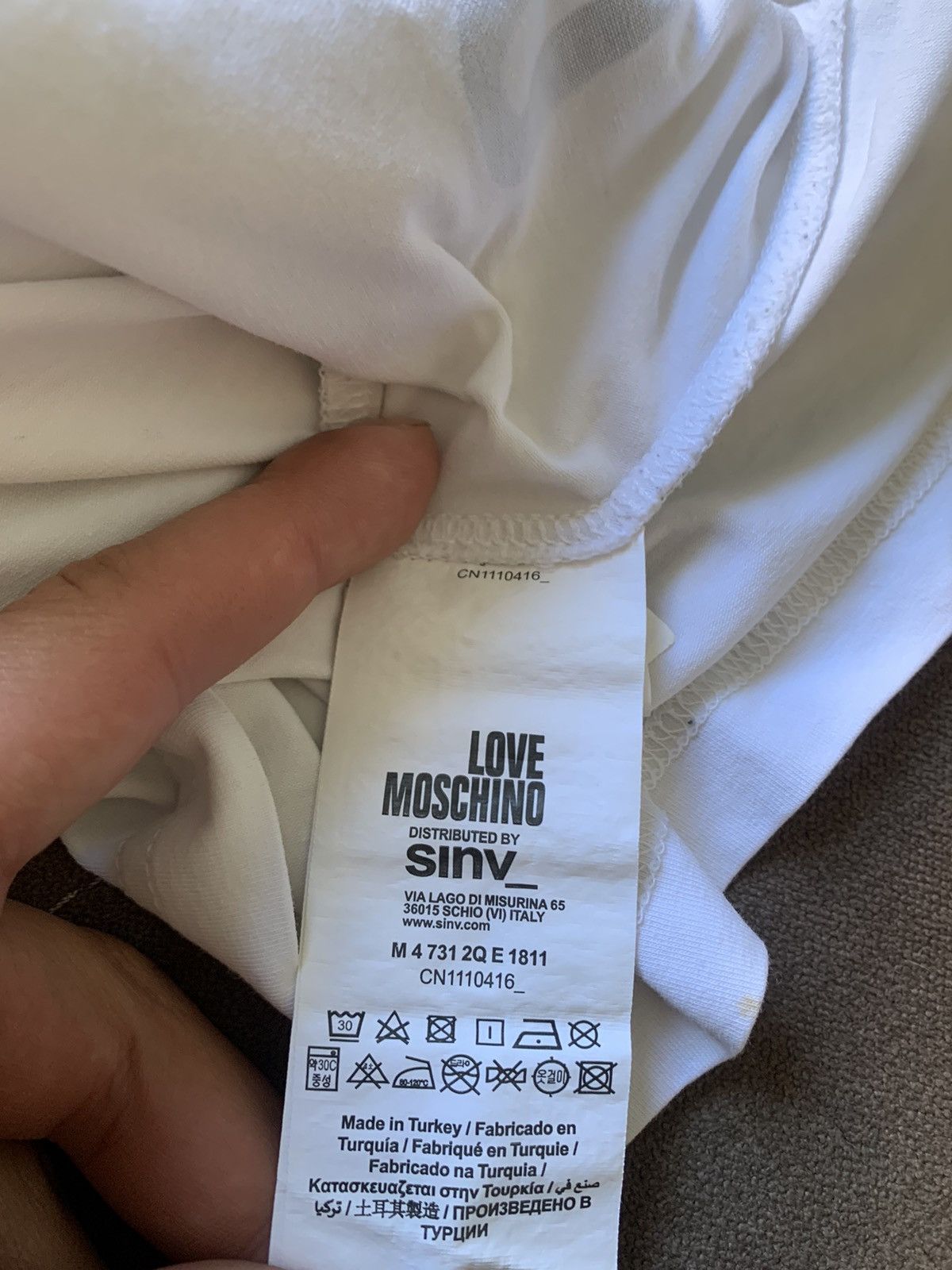 Moschino Moschino LOVE MOSCHINO Big Logo T-Shirt Size M / US 6-8 / IT 42-44 - 6 Thumbnail