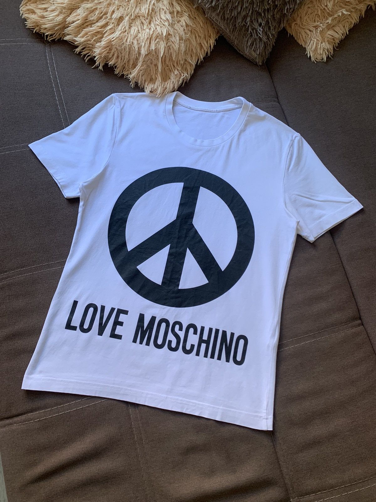 Moschino Moschino LOVE MOSCHINO Big Logo T-Shirt Size M / US 6-8 / IT 42-44 - 1 Thumbnail