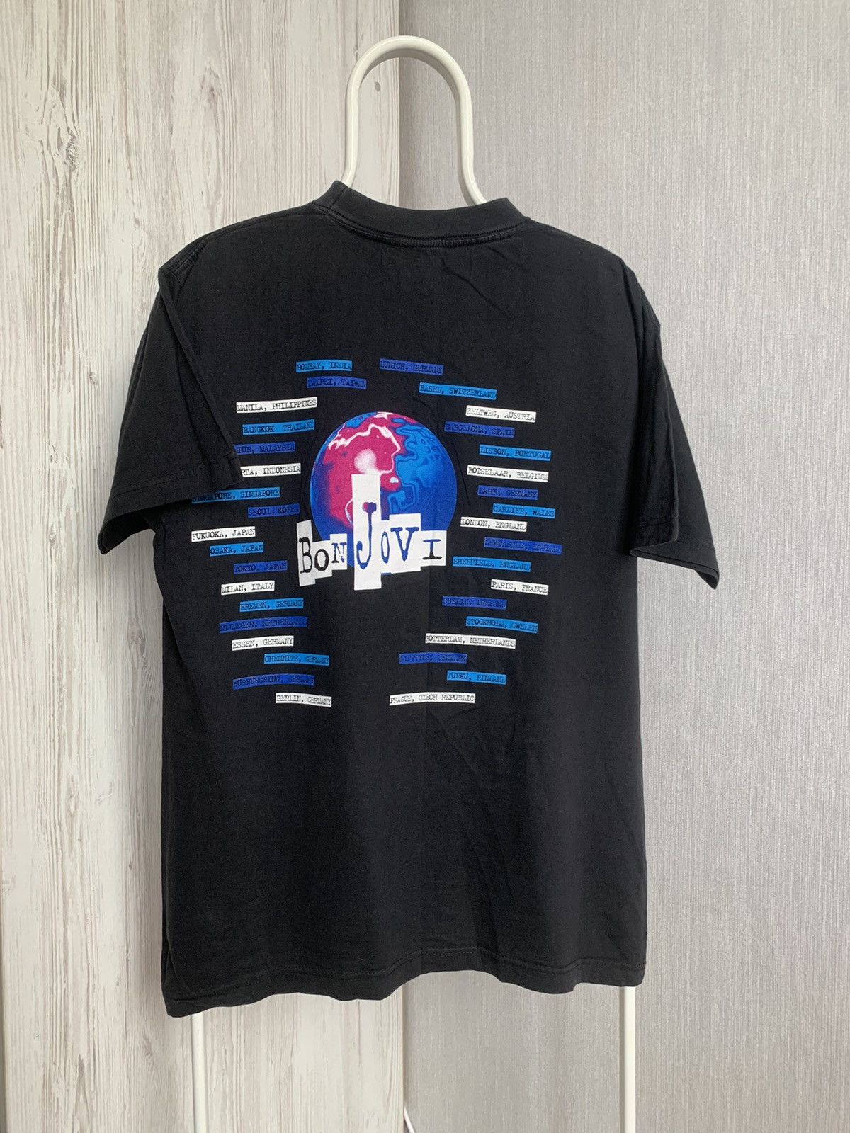 Band Tees Vintage 90s Bon Jovi Tour Concert Tee Size US L / EU 52-54 / 3 - 2 Thumbnail