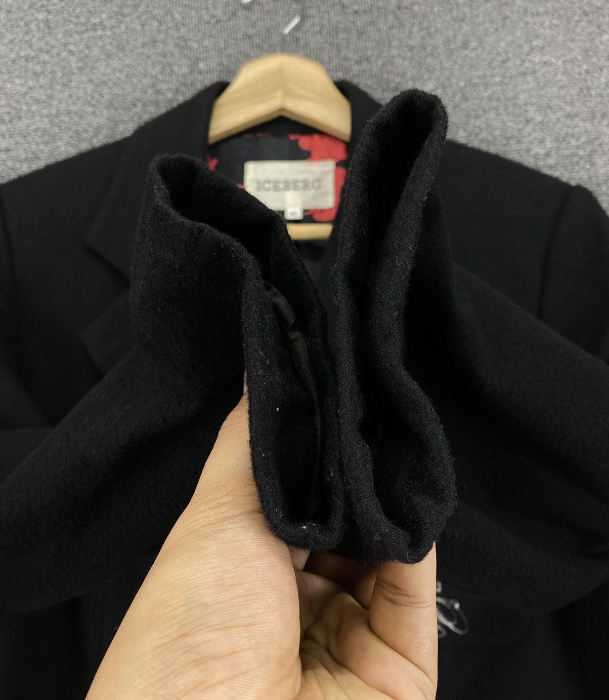 Iceberg Vintage Iceberg x Disney Mickey Mouse Wool Coat Long Jacket Size M / US 6-8 / IT 42-44 - 13 Thumbnail