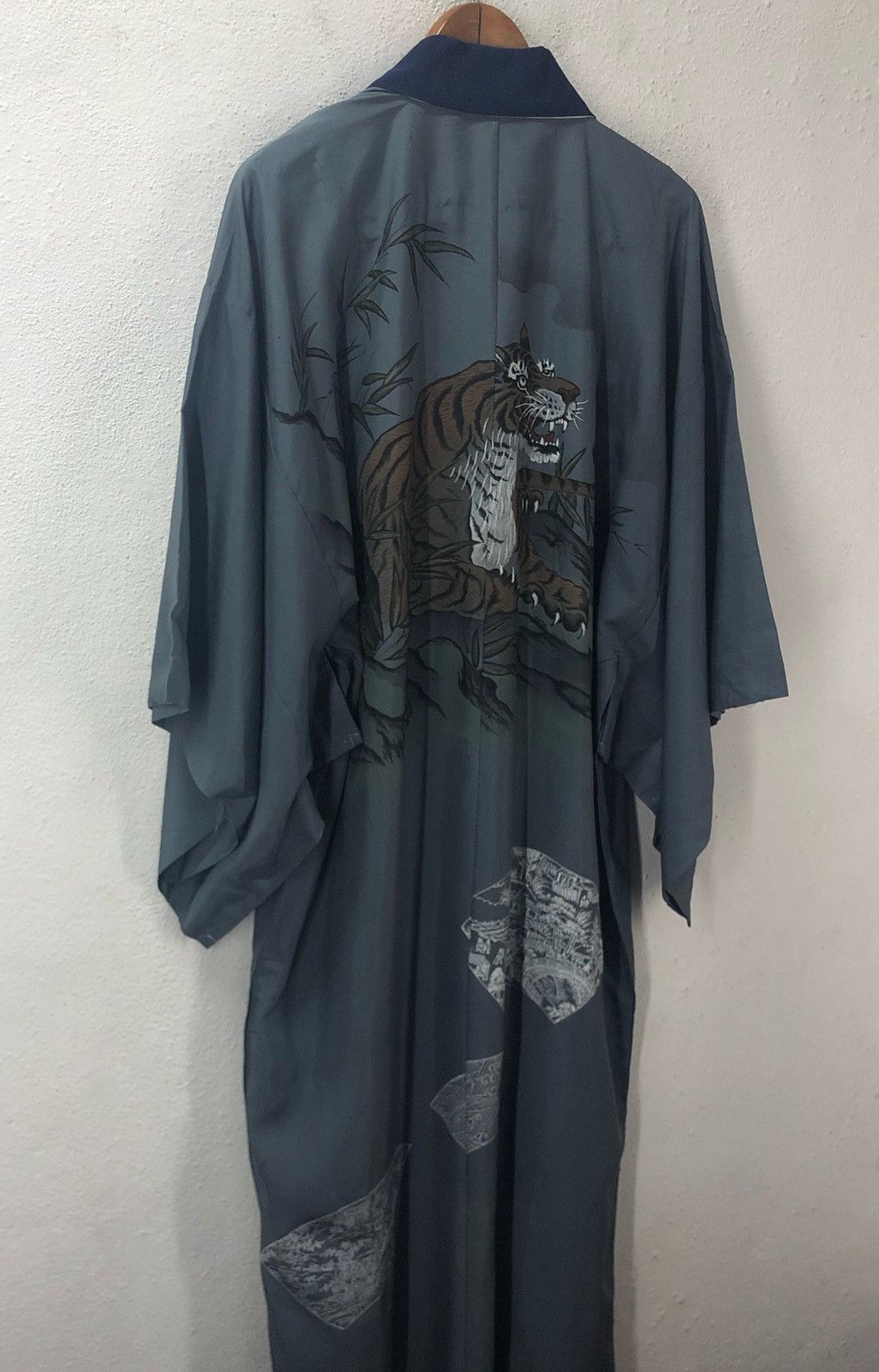 Japanese Brand Rare japanese kimono tiger motif big logo cw21 Size US M / EU 48-50 / 2 - 2 Thumbnail