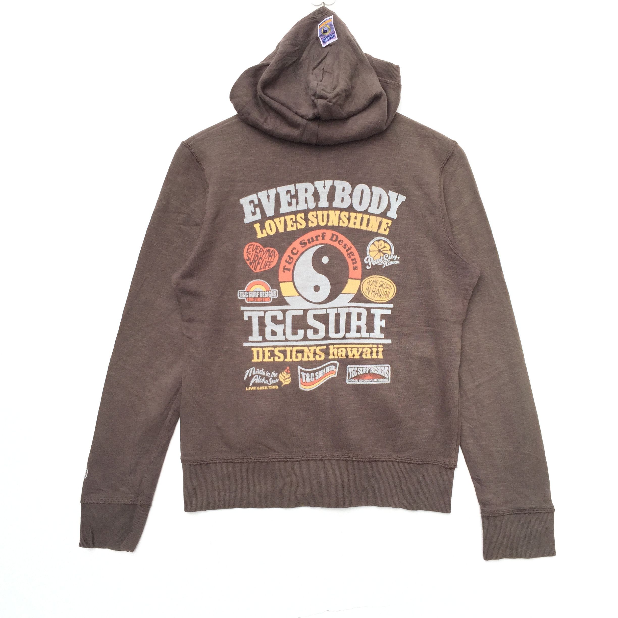 Vintage Vintage T&C Sweatshirt Biglogo Spellout Town And Country Size US S / EU 44-46 / 1 - 2 Thumbnail
