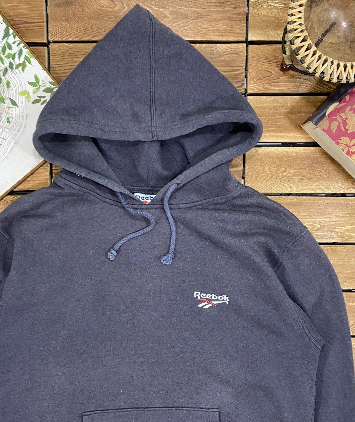 Reebok × Vintage Vintage Reebok Nicely Sun faded Size M Sportwear small logo Size US M / EU 48-50 / 2 - 7 Thumbnail