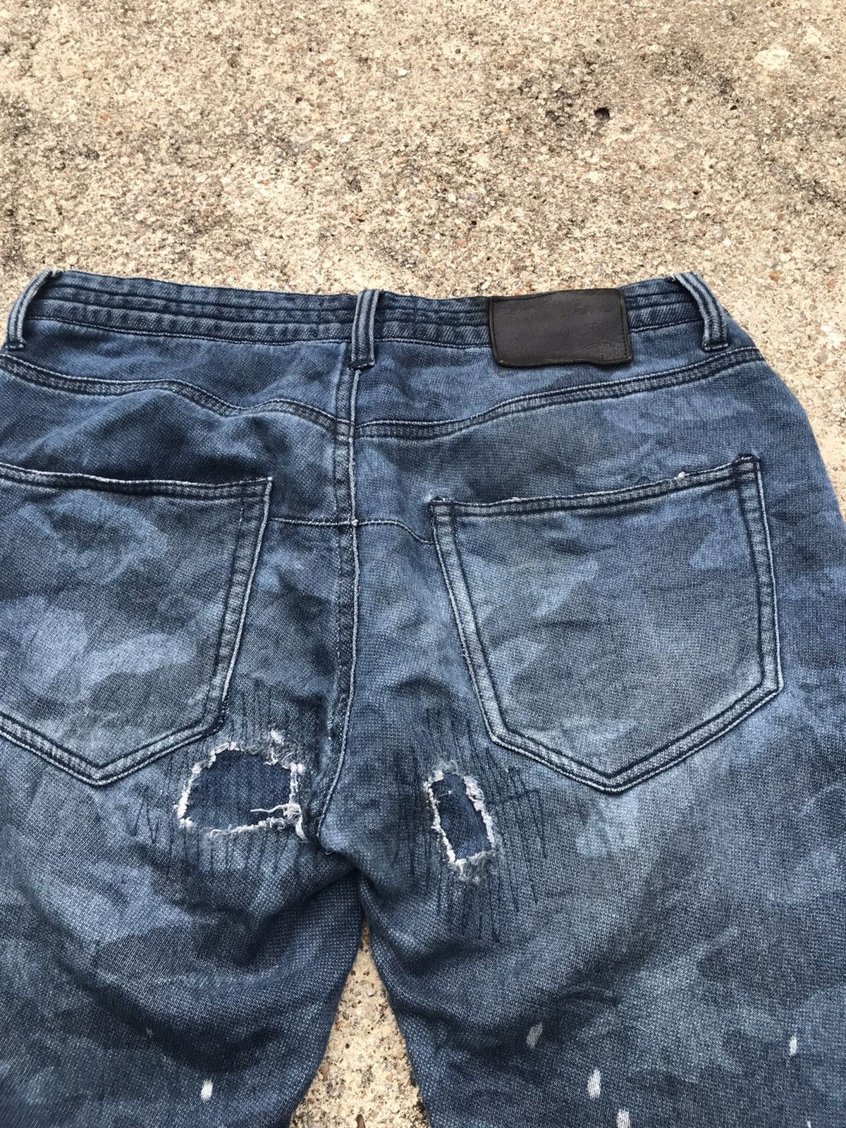Number (N)ine Vintage Rare Number Nine Relax Distress Denim Pants Size US 32 / EU 48 - 9 Thumbnail