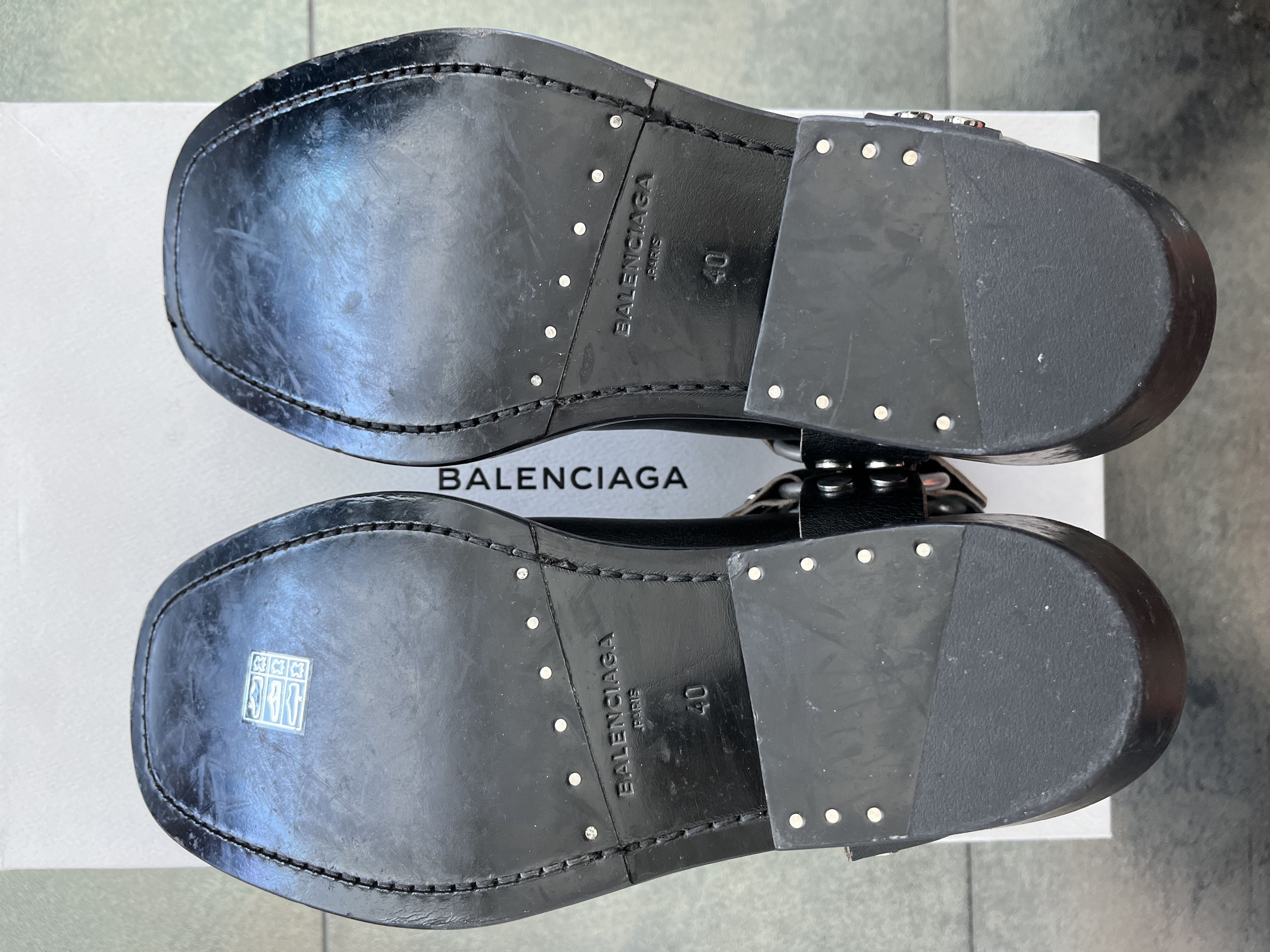 Balenciaga Balenciaga Black Distressed Leather Harness-strap Mules Size US 7.5 / EU 40-41 - 9 Thumbnail