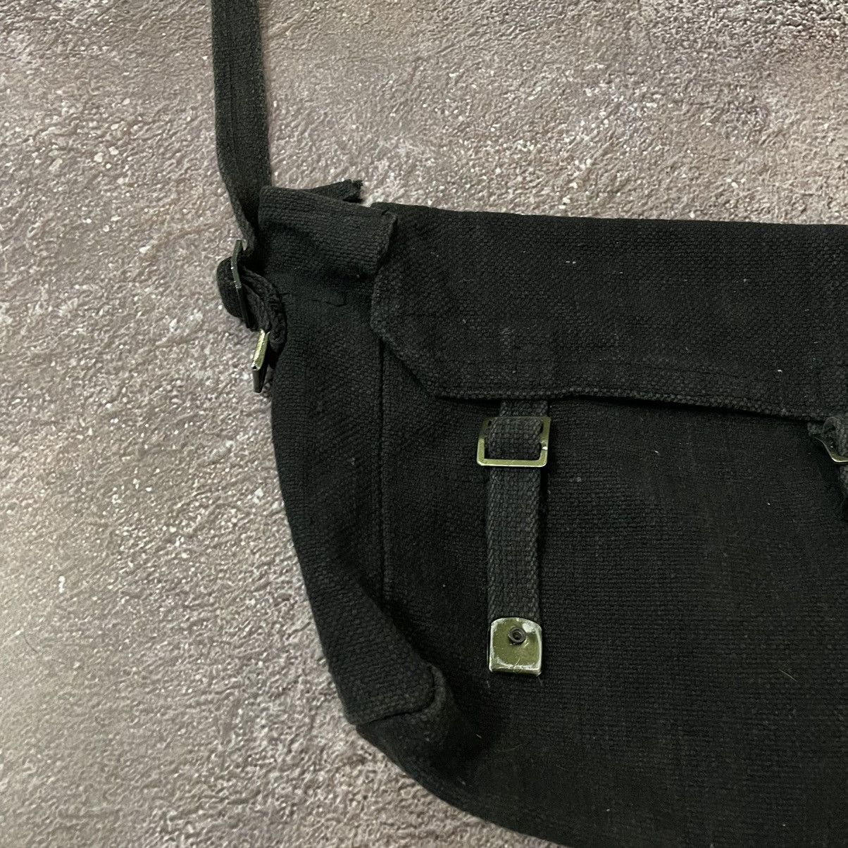 Vintage Vintage Y2K Black Canvas Crossbody Bag Military Streetwear O Size ONE SIZE - 5 Thumbnail