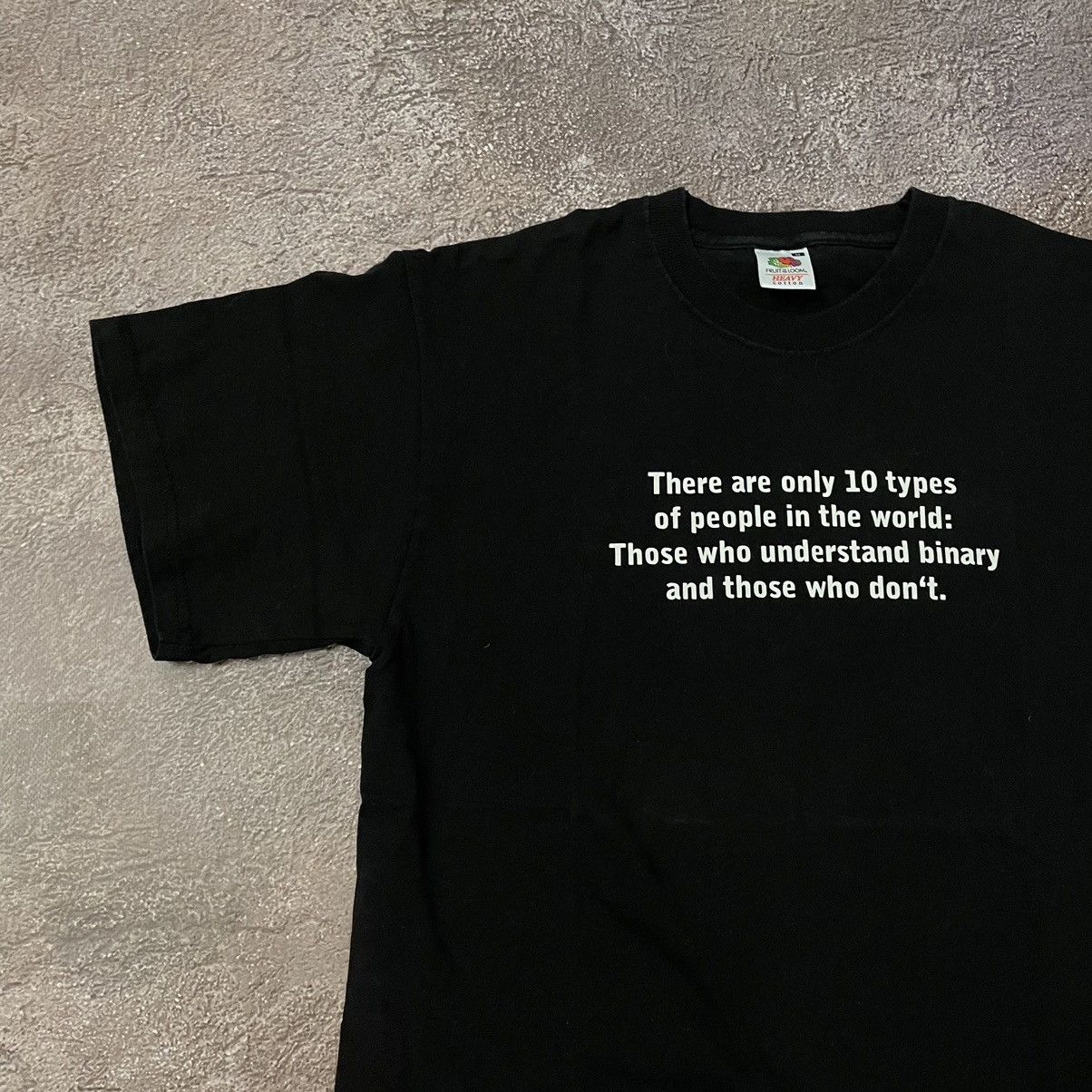 Vintage Vintage Y2K Graphic Tee Single Stitch Streetwear Black M Size US M / EU 48-50 / 2 - 4 Thumbnail
