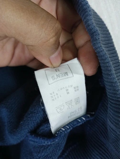 Nike Rare Vintage Distressed Nike Embroidered Logo Hoodie Size US M / EU 48-50 / 2 - 6 Thumbnail