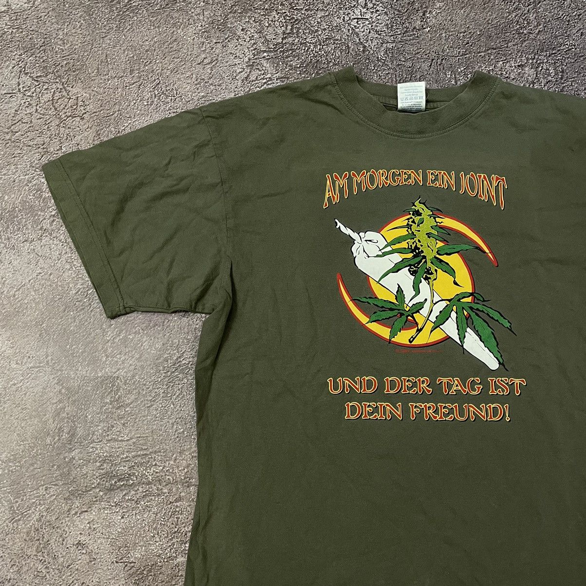 Vintage Vintage 90s Sun Faded Graphic Tee Rasta Skate Streetwear L Size US L / EU 52-54 / 3 - 4 Thumbnail