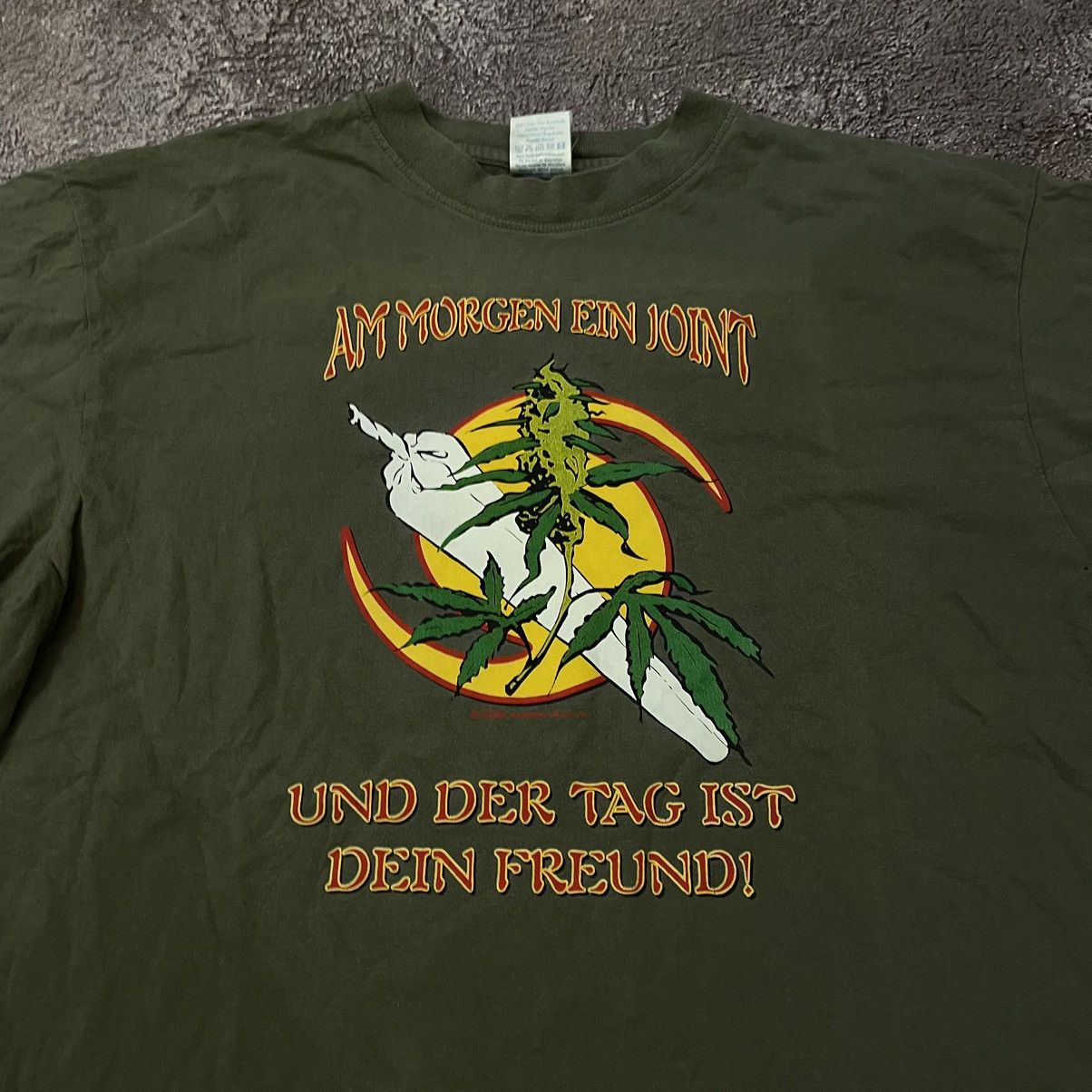 Vintage Vintage 90s Sun Faded Graphic Tee Rasta Skate Streetwear L Size US L / EU 52-54 / 3 - 5 Thumbnail