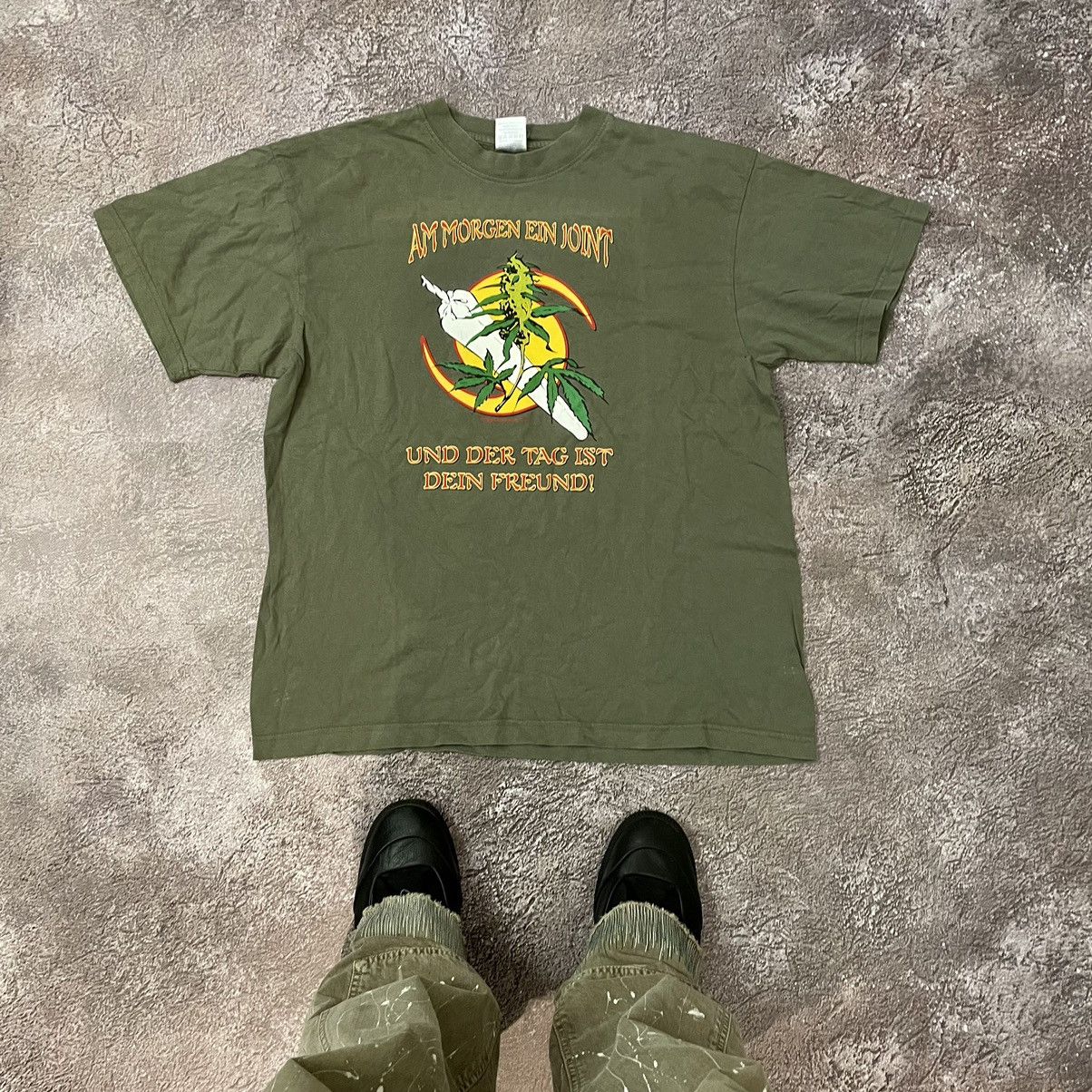Vintage Vintage 90s Sun Faded Graphic Tee Rasta Skate Streetwear L Size US L / EU 52-54 / 3 - 1 Thumbnail