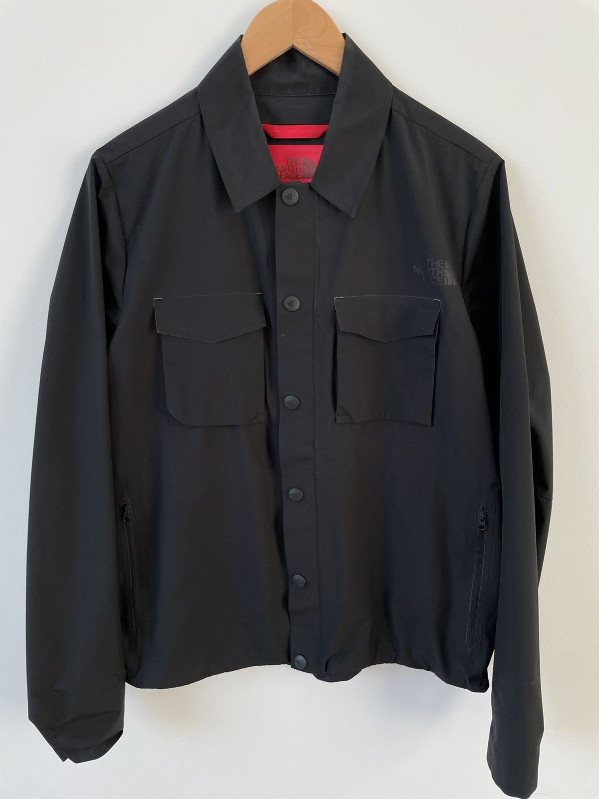 image of The North Face Gore Tex Shirt Jacket in Black, Men's (Size Small)