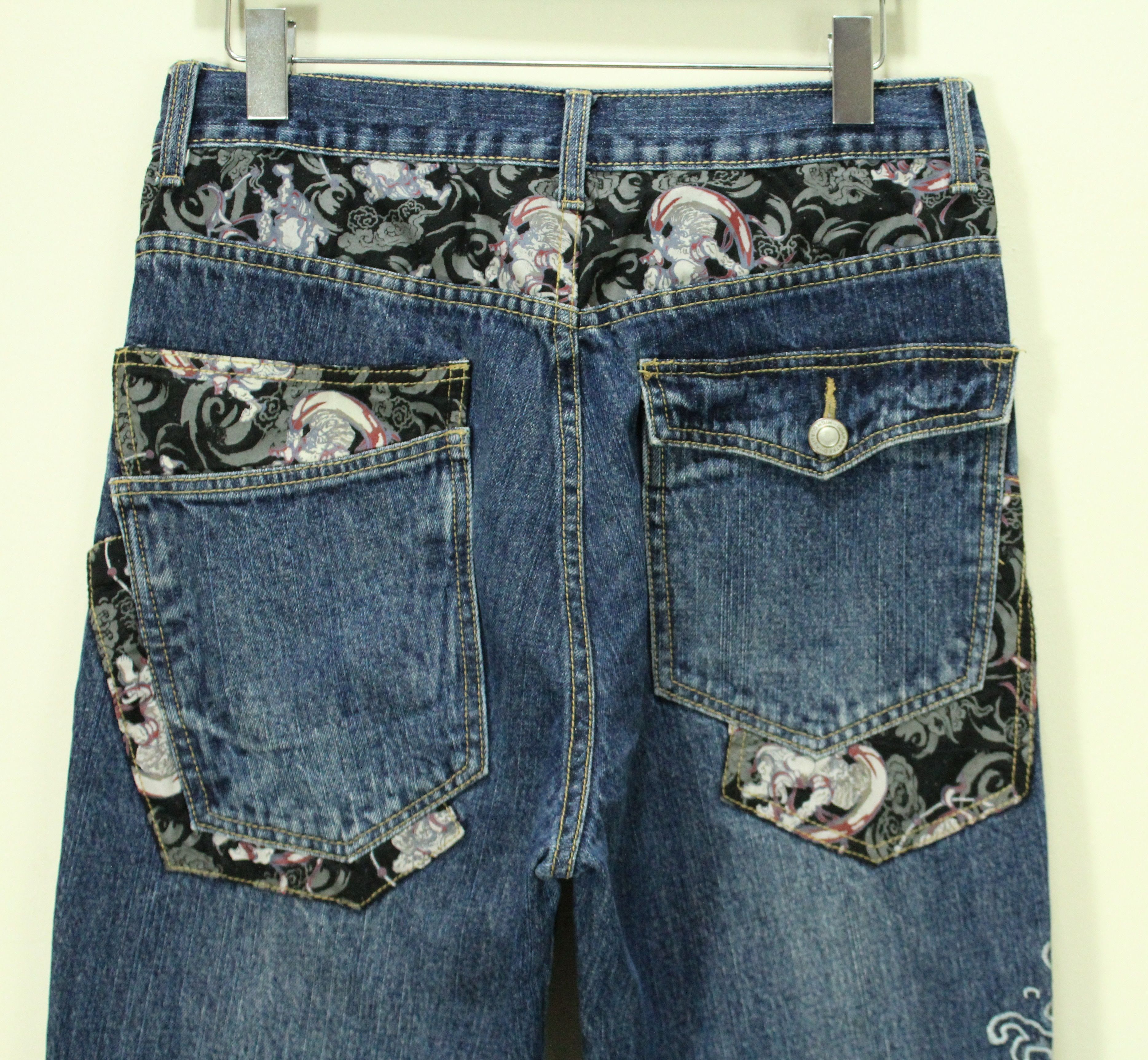 Vintage Embroidered Denim Koi fish Sukajan Dragon Size US 32 / EU 48 - 8 Thumbnail