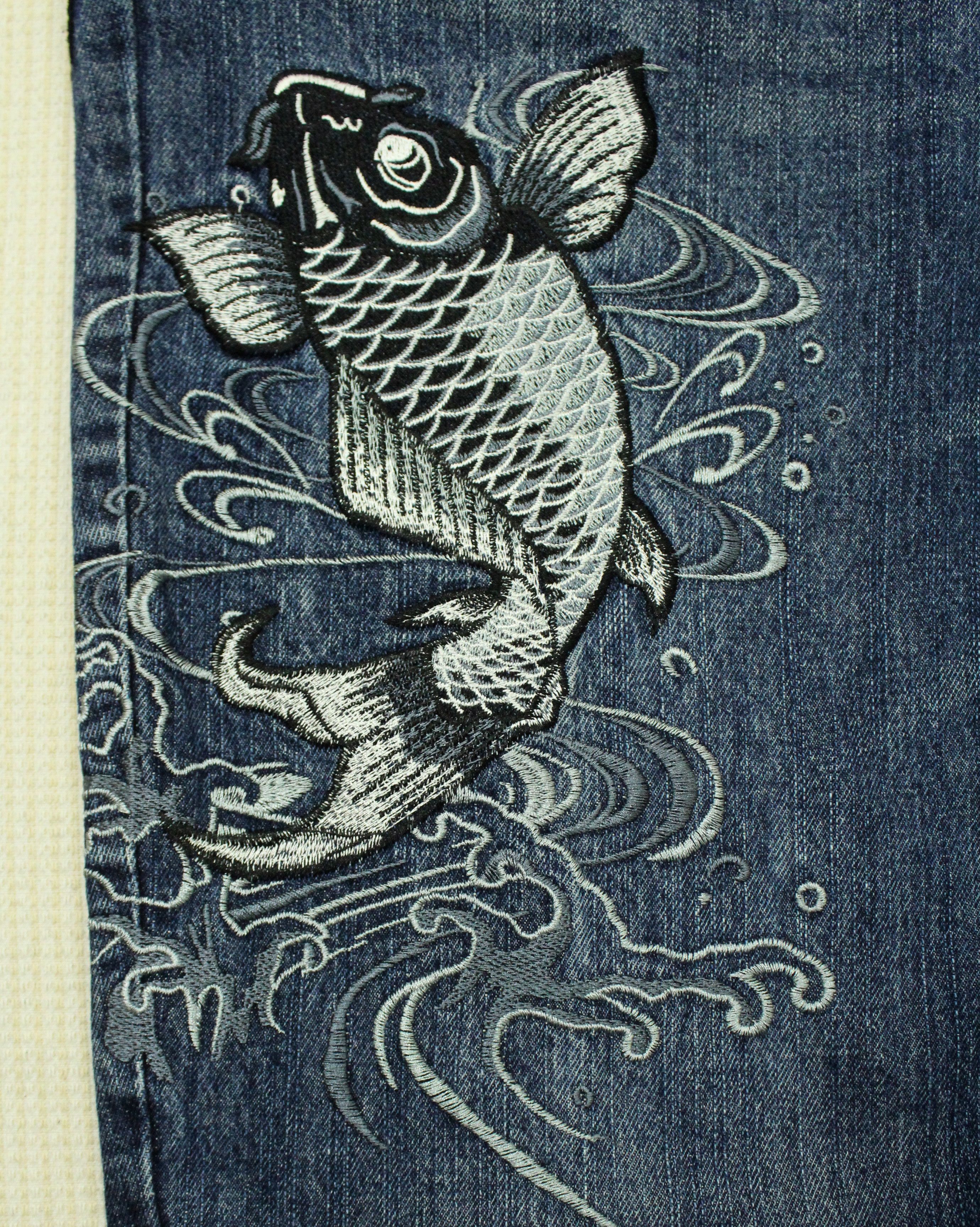 Vintage Embroidered Denim Koi fish Sukajan Dragon Size US 32 / EU 48 - 14 Thumbnail