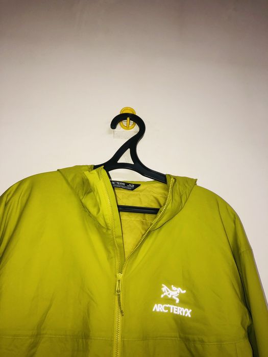 Arc'Teryx Arc'teryx atom LT rare jacket Y2K | Grailed