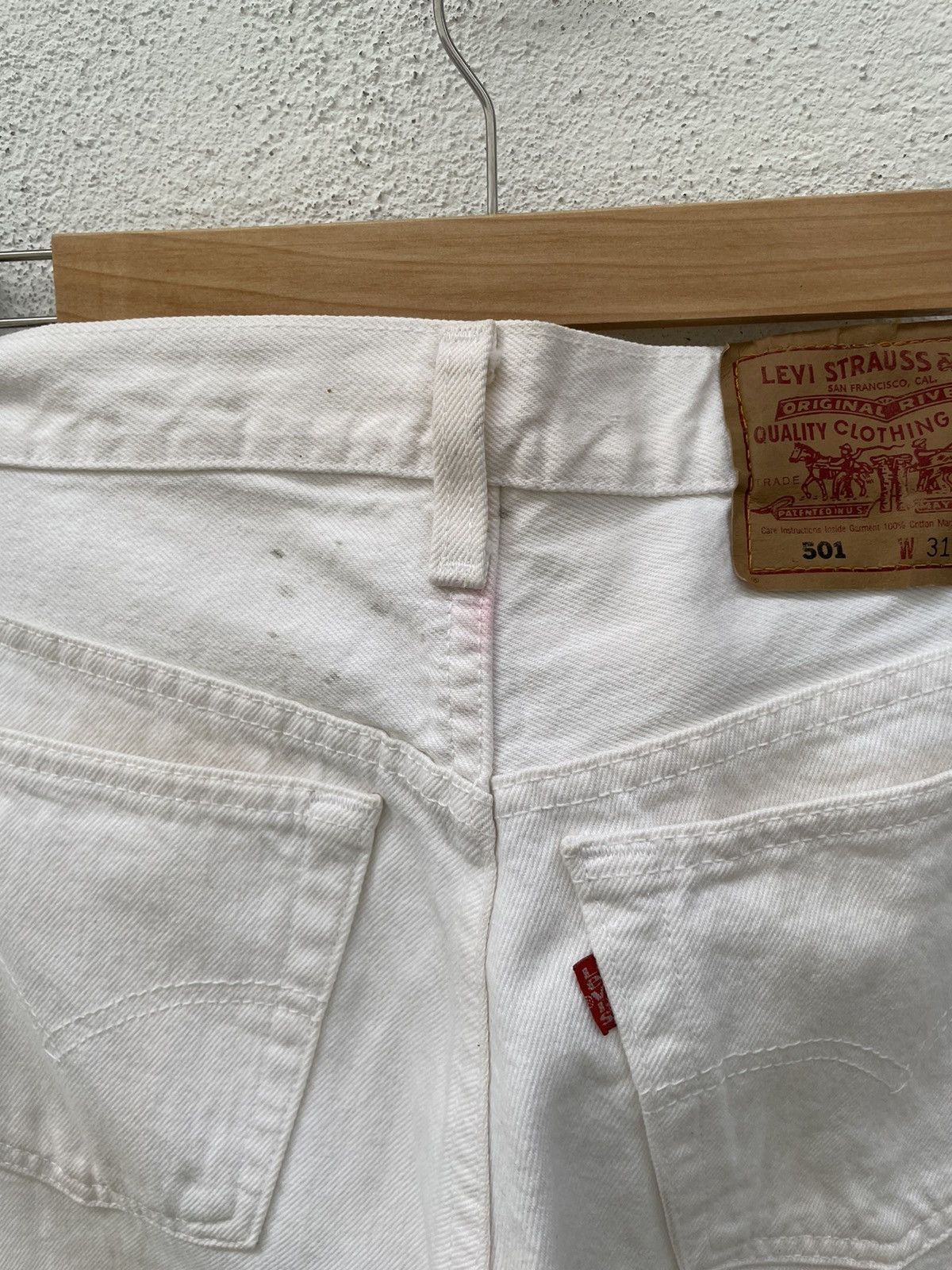 Levi's Vintage Clothing Vintage 90s Levis 501 White Made In USA Denim Jeans Size US 30 / EU 46 - 12 Thumbnail