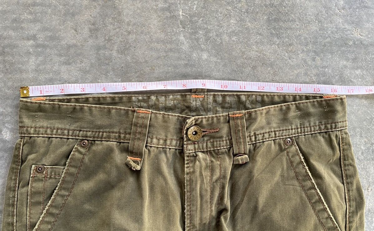 Edwin Vtg 3D Bush Flare cargos Pants Size US 33 - 18 Thumbnail