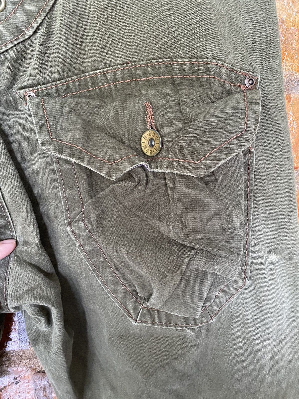 Edwin Vtg 3D Bush Flare cargos Pants Size US 33 - 13 Thumbnail