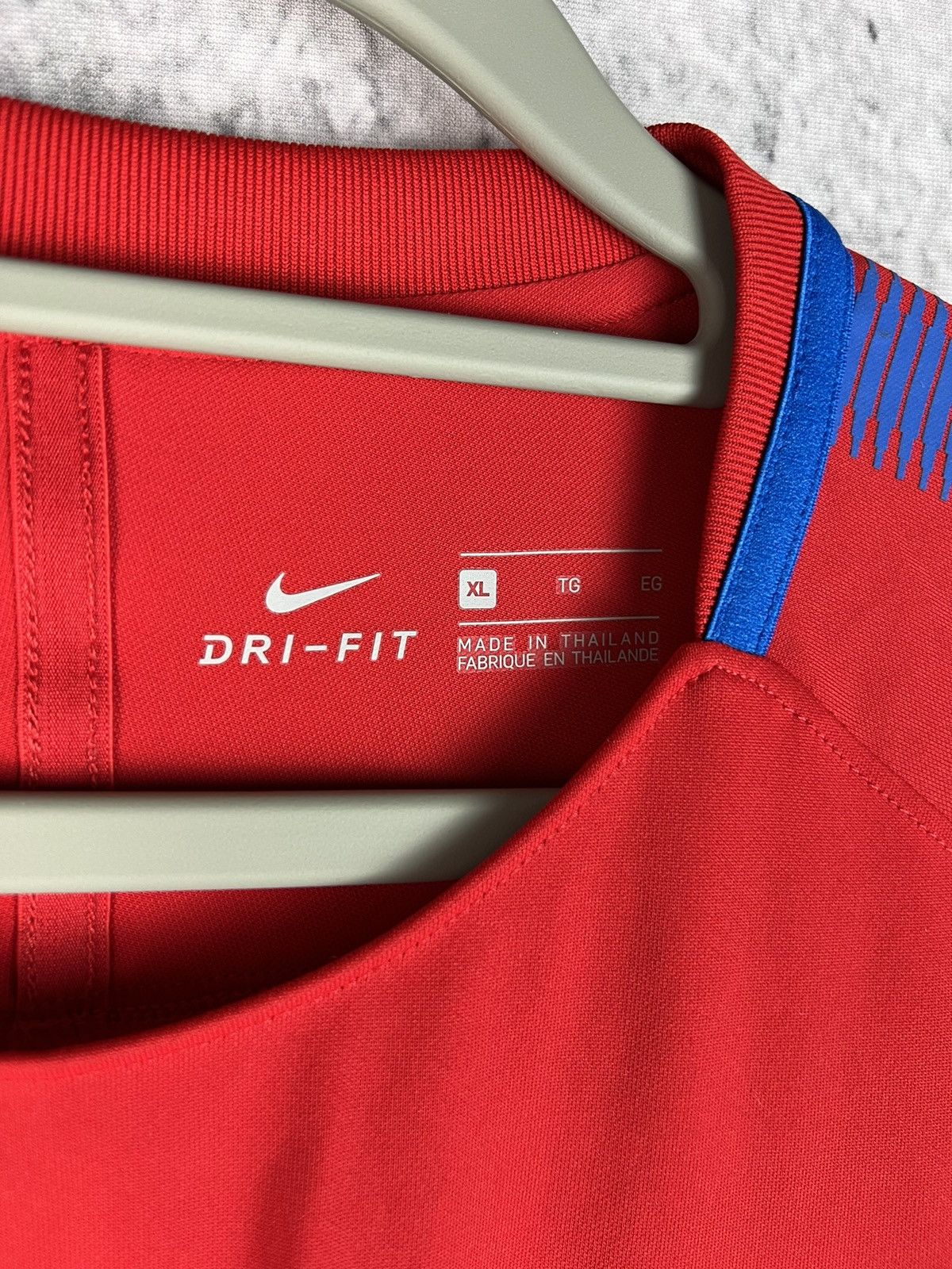 Nike Barcelona FC vintage soccer football training jersey Size US XL / EU 56 / 4 - 3 Thumbnail