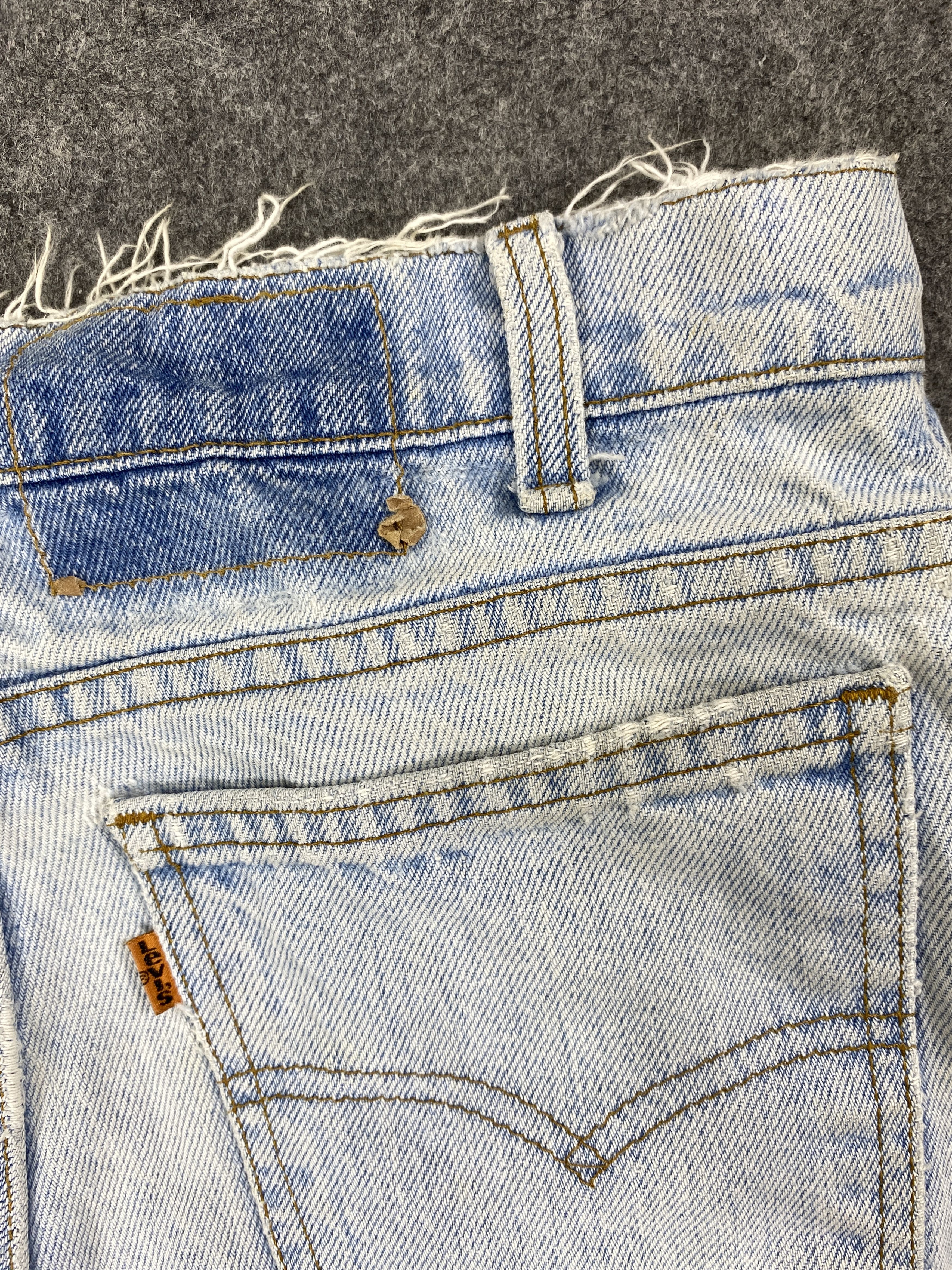 Levi's 90's Light Blue Wash Vintage Levi's 550 USA 29x31 -JN1743 Size US 29 - 9 Thumbnail