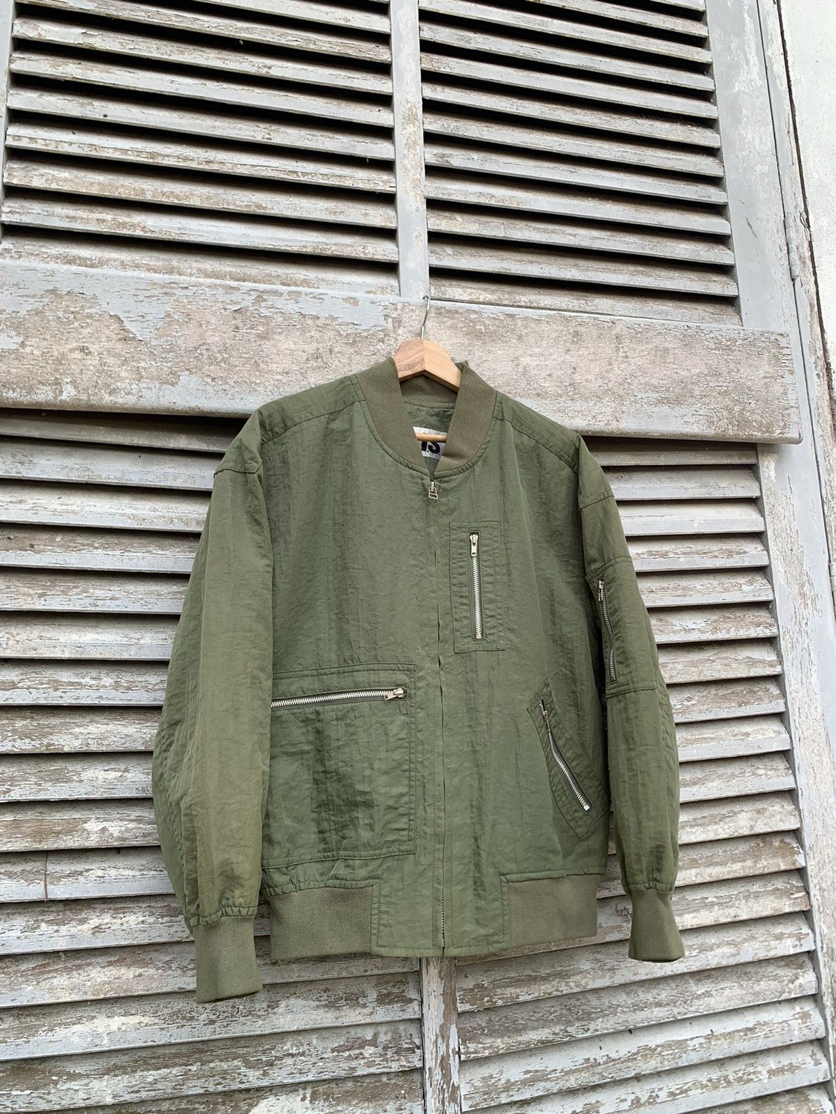 Issey Miyake 👹ISSEY MIYAKE BIG LOGO BOMBER JACKET Size US M / EU 48-50 / 2 - 9 Thumbnail
