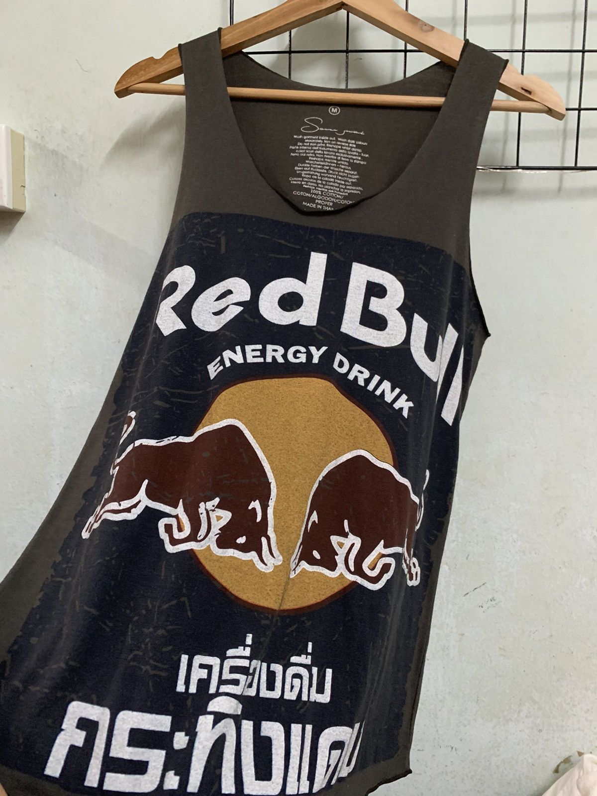 Red Bull Vintage RED BULL Energy Drink Sleeveless Shirt for summer Size US M / EU 48-50 / 2 - 4 Thumbnail