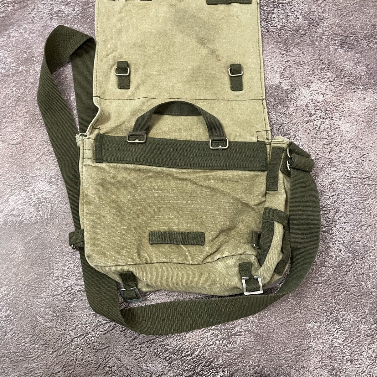 Vintage Vintage Y2K Military Nylon Crossbody Bag Khaki Streetwear OS Size ONE SIZE - 10 Thumbnail