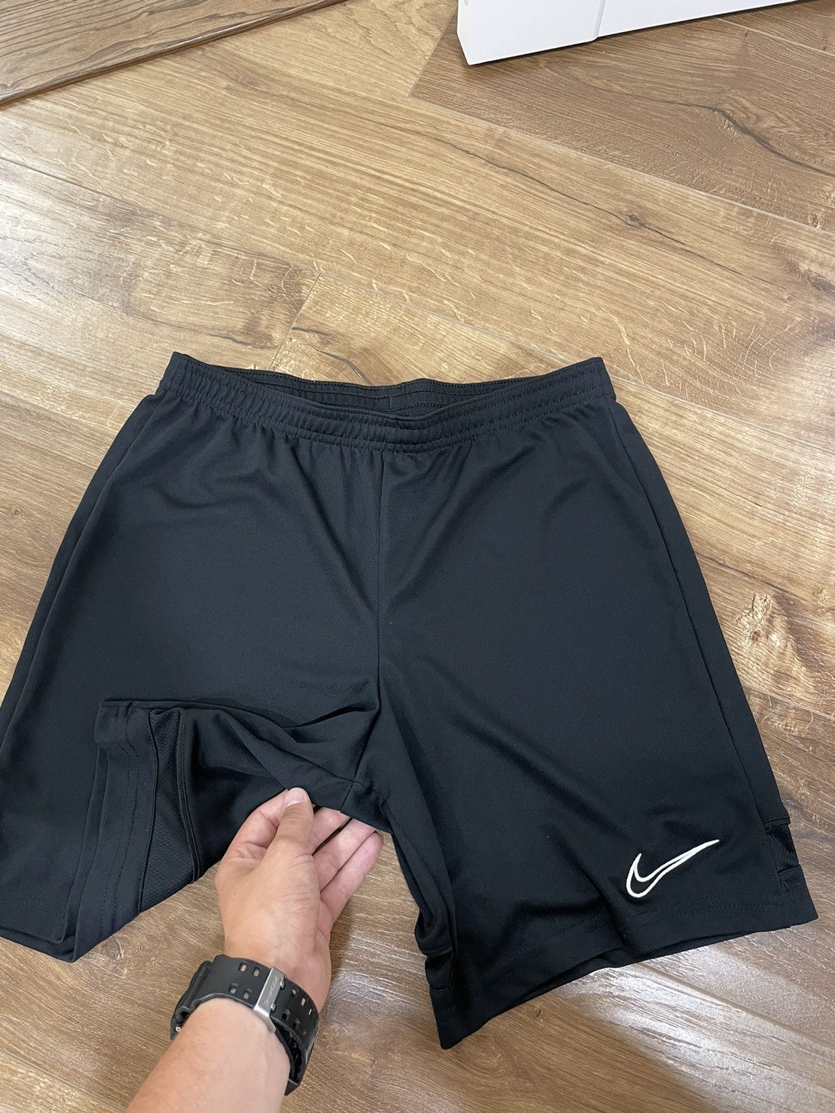 Nike × Vintage Vintage Nike Y2K Swoosh Logo Drill Shorts Size S Size US 30 / EU 46 - 3 Thumbnail