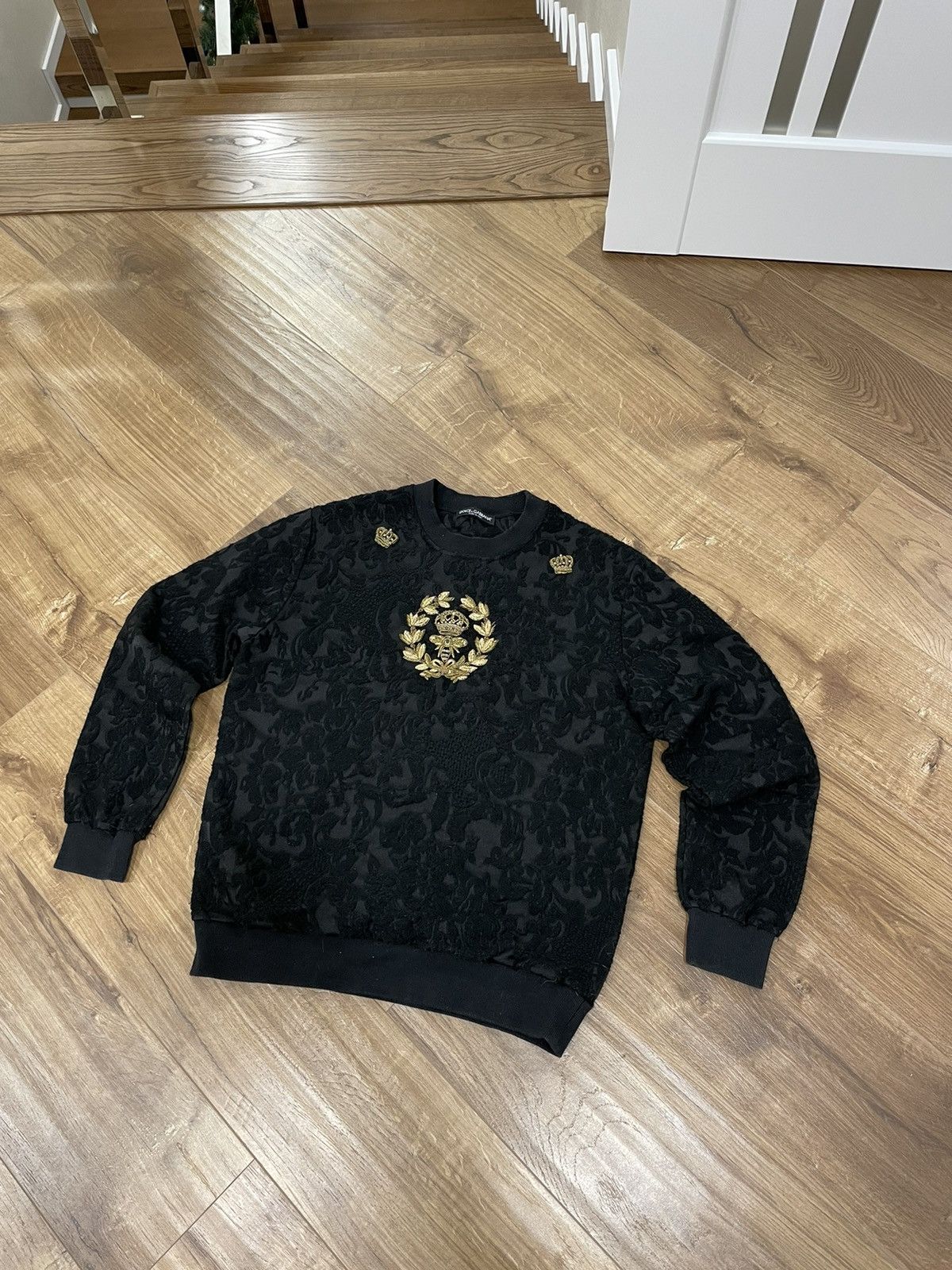 image of Dolce Gabbana Luxury Dolce&gabbana Black Brocade Bee Crown Sweatshirt, Men's (Size Small)