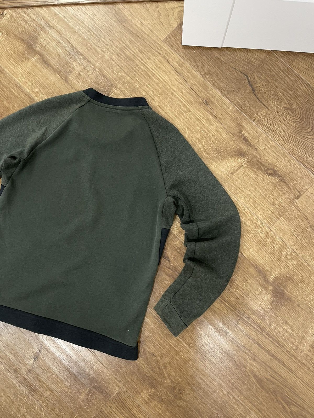 Nike × Vintage Vintage Nike Tech Fleece Sweatshirt Size S Size US S / EU 44-46 / 1 - 11 Thumbnail