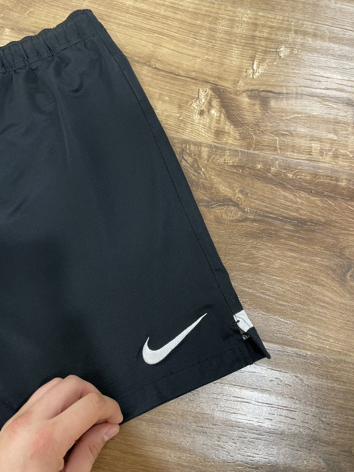 Nike × Vintage Vintage Nike Y2K Swoosh Drill Black Shorts Size M Size US 32 / EU 48 - 2 Thumbnail