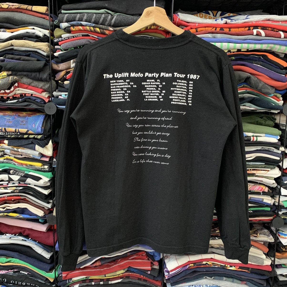Band Tees × Vintage VINTAGE RED HOT CHILI PEPPERS PULLS YOUR SOCK UP Size US M / EU 48-50 / 2 - 2 Thumbnail