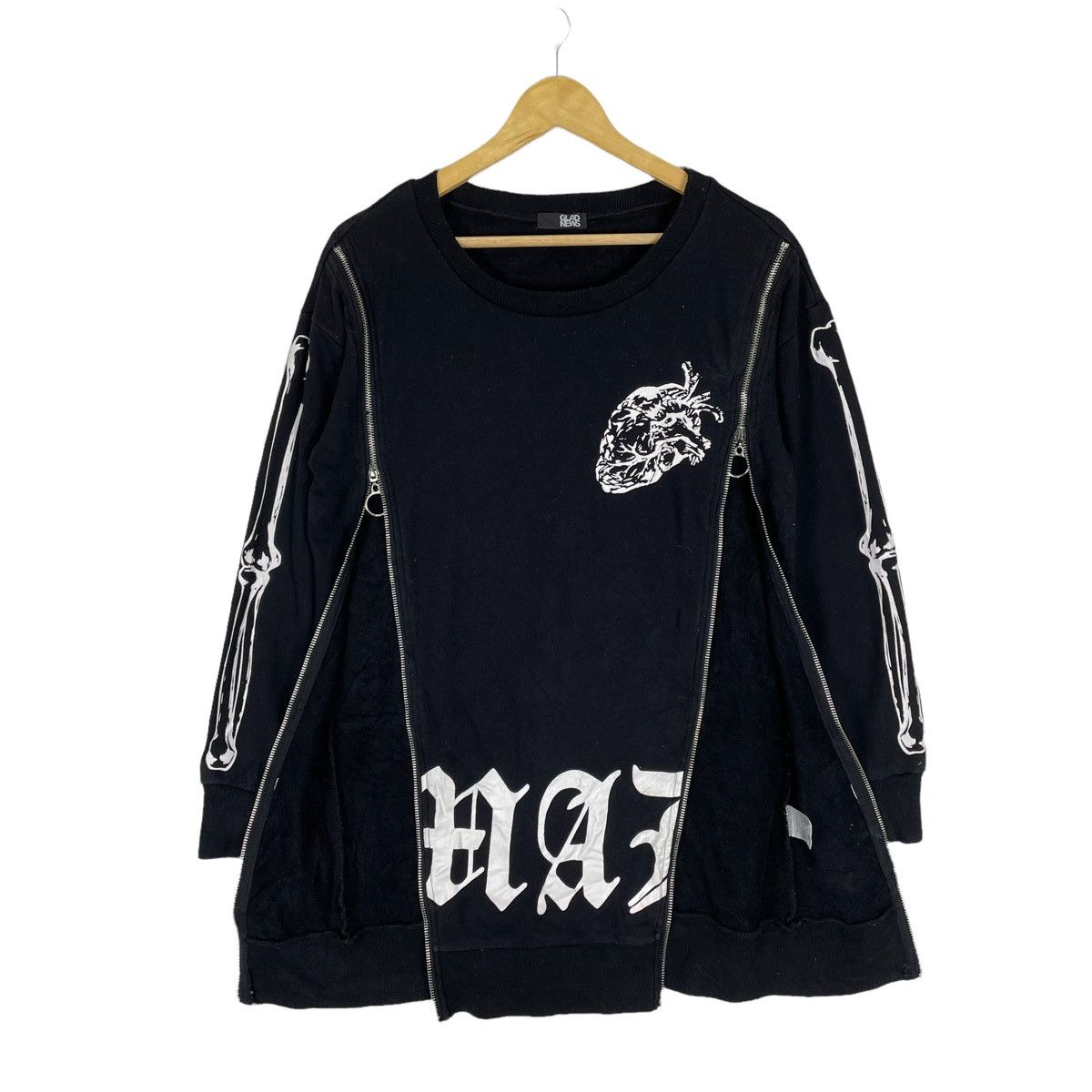 Japanese Brand 🔥GLAD NEW MOODS GOTHIC PUNK WOMEN SWEATSHIRT Size ONE SIZE - 1 Thumbnail