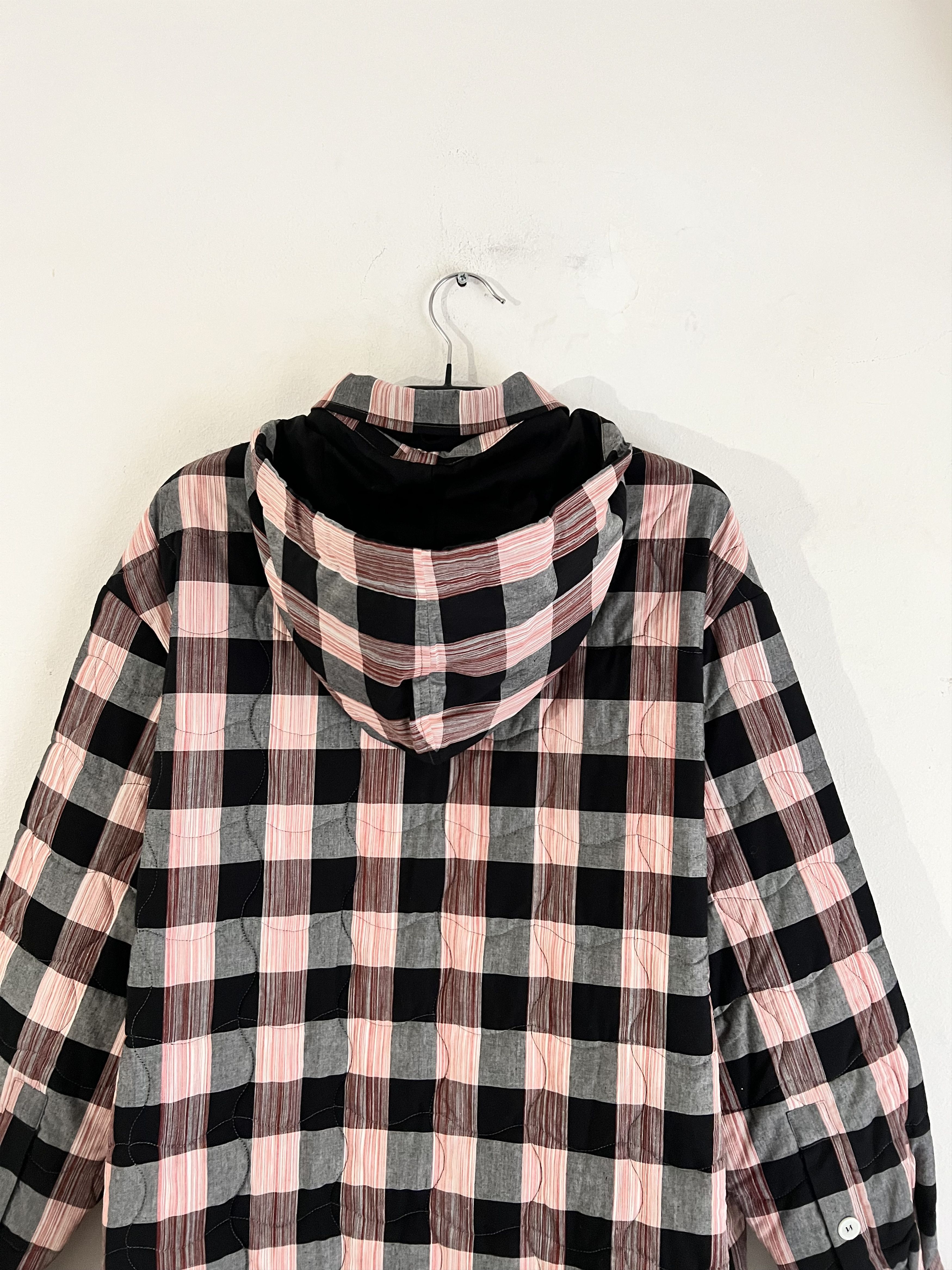 Loewe Cotton Quilted Check Hooded Shirt Size US M / EU 48-50 / 2 - 9 Thumbnail