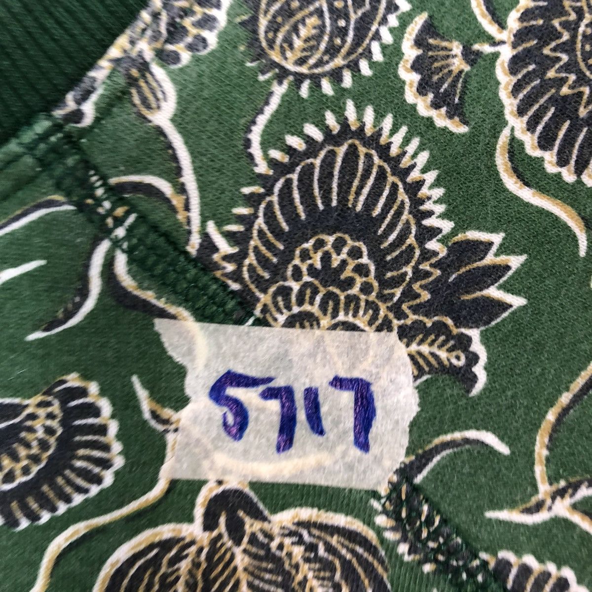 Japanese Brand Rebecca Minkoff art batik Green Sweatshirt #5717 Size L / US 10 / IT 46 - 10 Thumbnail