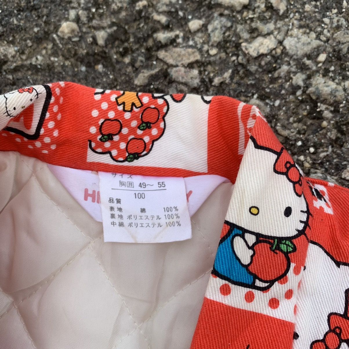 Anime VINTAGE HELLO KITTY KIMONO Size ONE SIZE - 11 Thumbnail