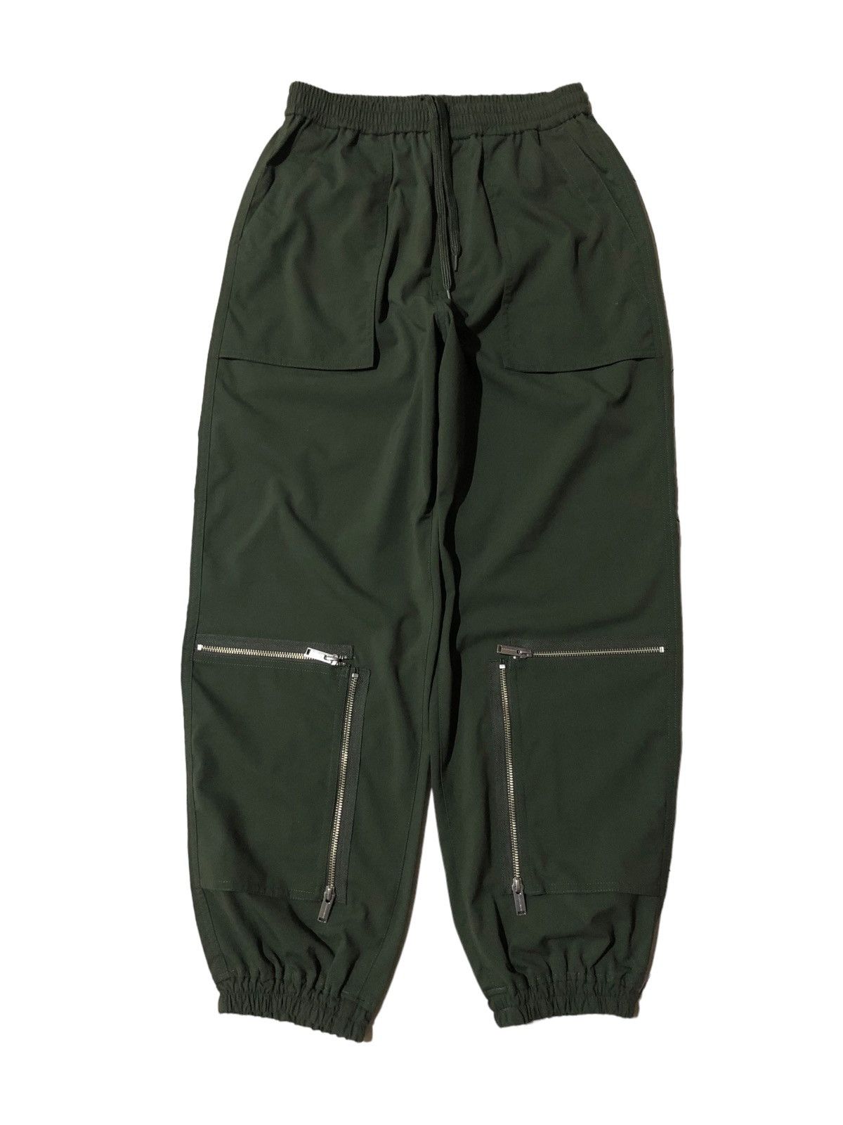 image of Jun Takahashi x Undercover Grailss21 Undercover Bondage Zipper Parachute Pants Gu in Green Olive (S