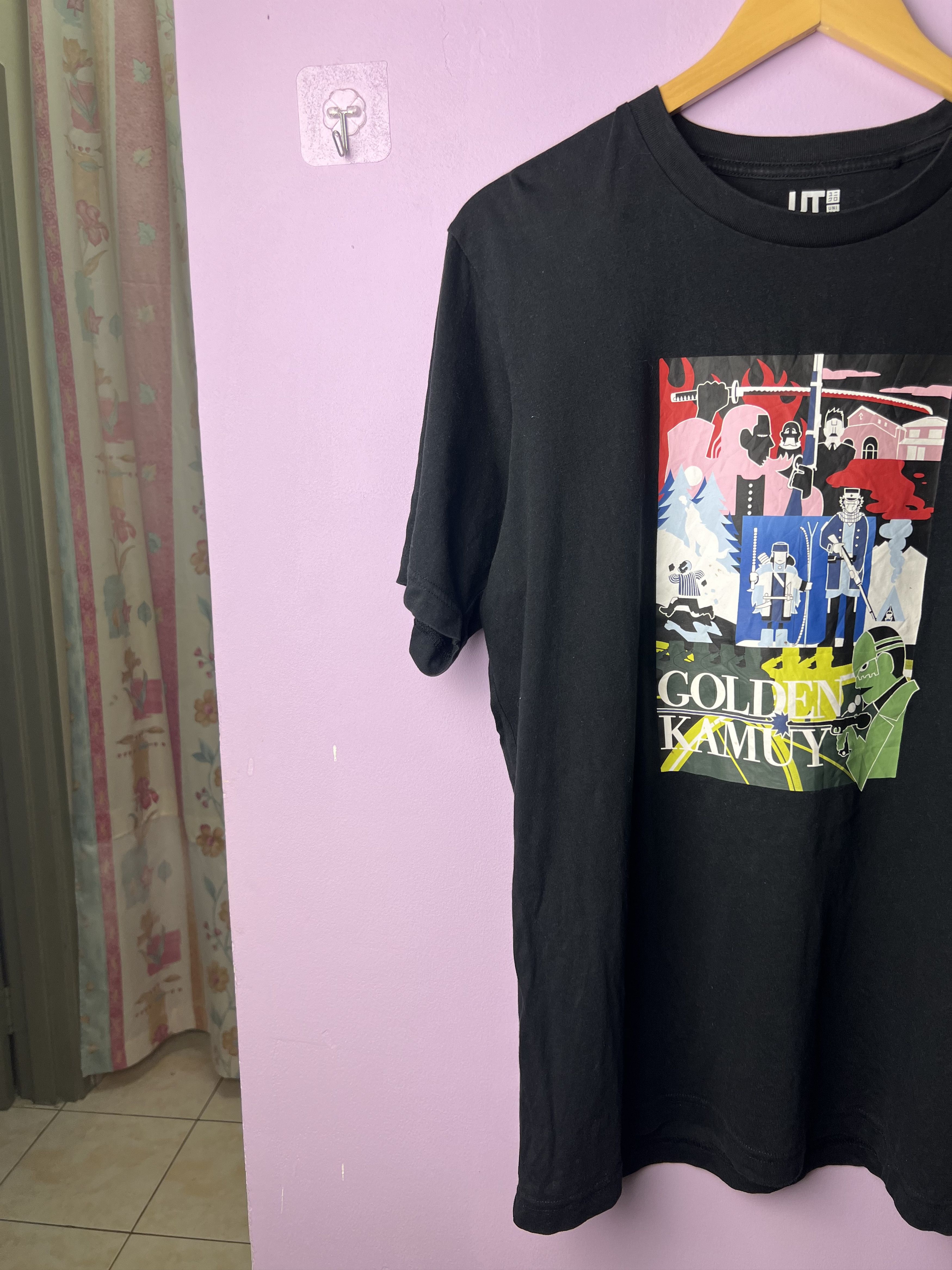 Anime 🔥Uniqlo Satoru Noda Golden Kamuy Tees Size US M / EU 48-50 / 2 - 3 Thumbnail