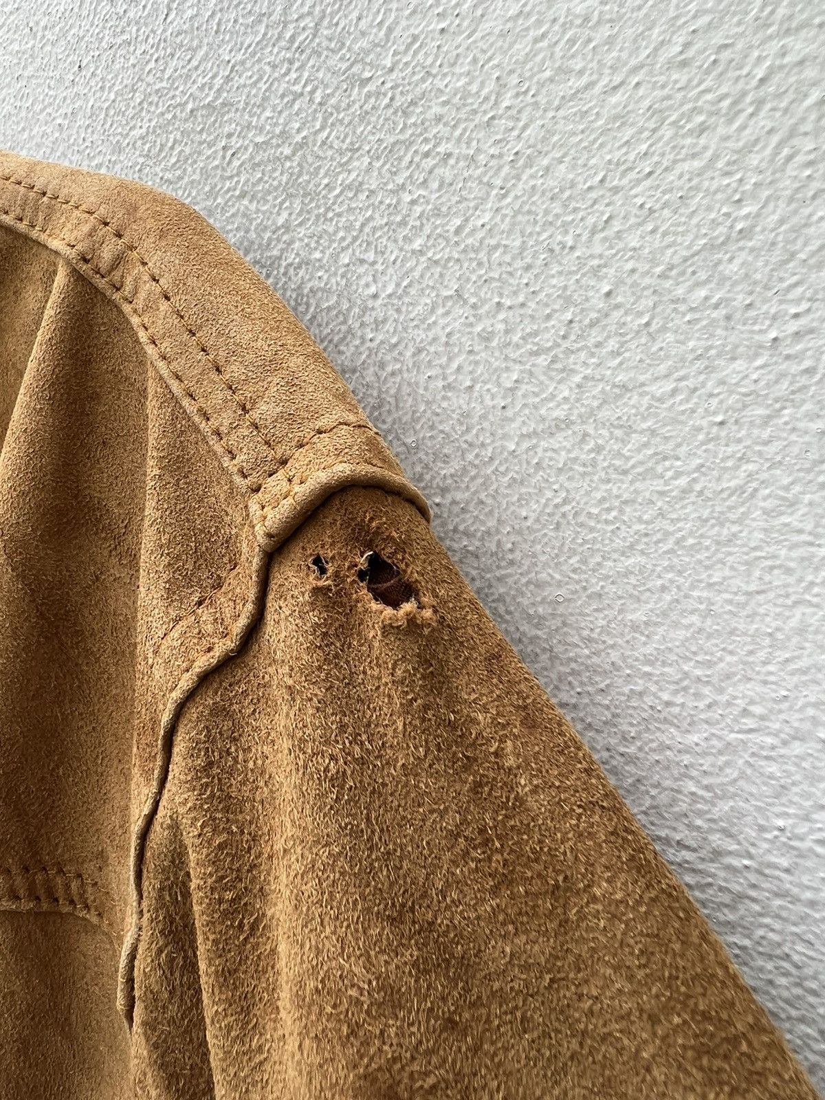 Leather Trashed VTG Camanchi London Dirty Patina Suede Leather Shirt Size US L / EU 52-54 / 3 - 13 Thumbnail