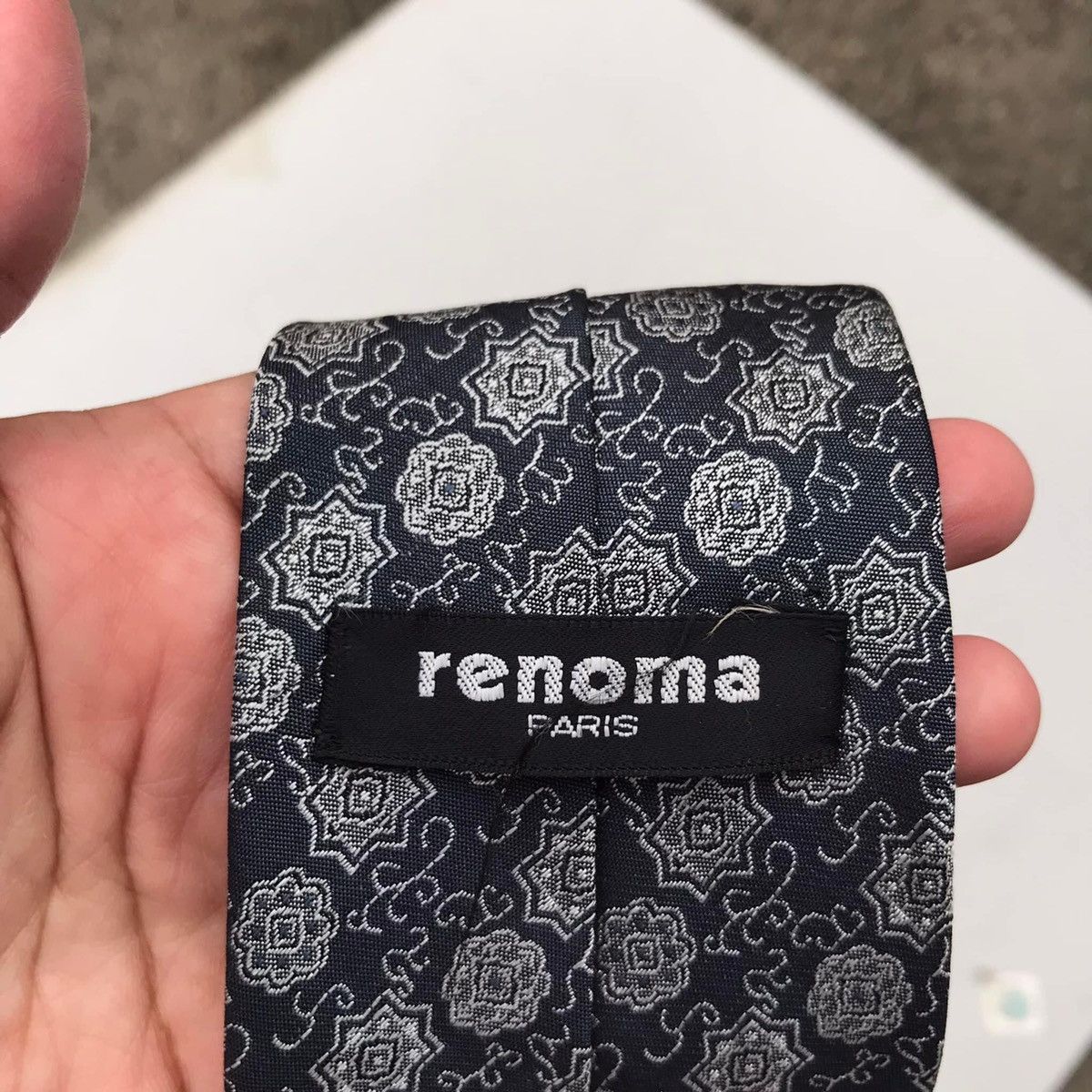 Designer RARE‼️ Renoma Paris Size ONE SIZE - 3 Thumbnail