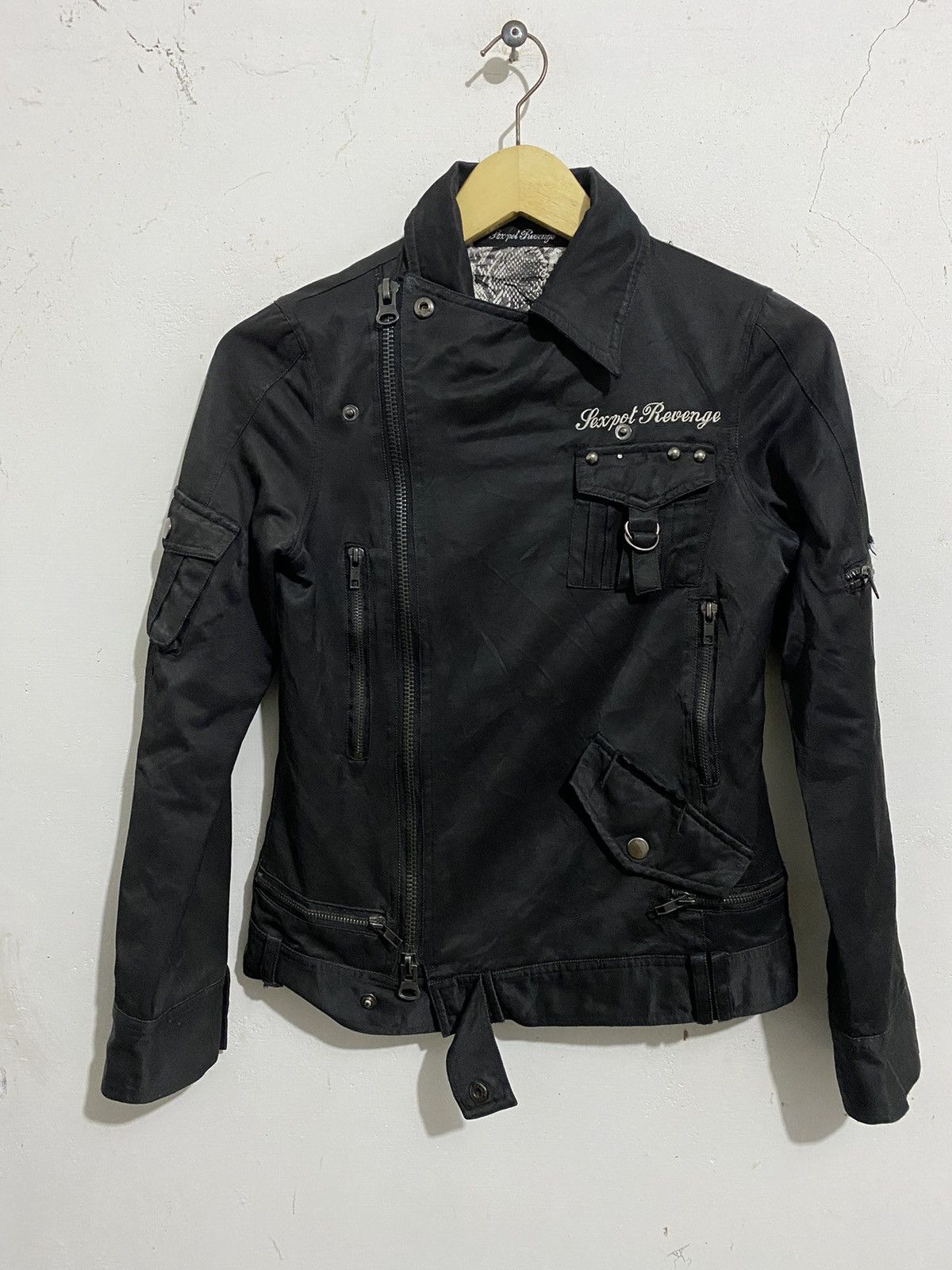 If Six Was Nine 💸BINDINGOFFER💸SexPot Revenge Skull Punk Jacket Size US S / EU 44-46 / 1 - 7 Thumbnail