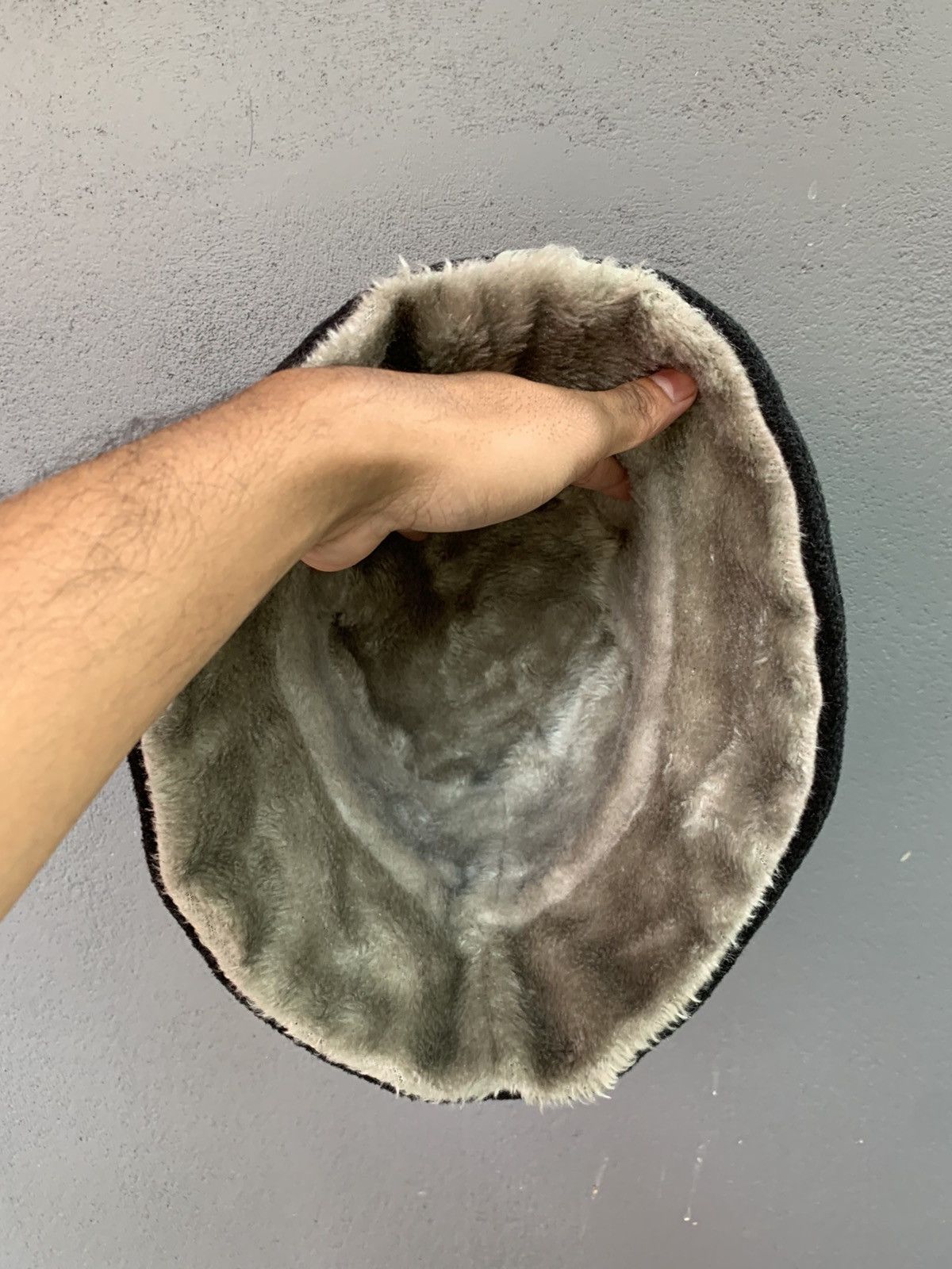 Other 💸BINDINGOFFER💸MOHAIR BUCKET HATS REVERSIBLE WHITE/BLACK Size ONE SIZE - 3 Thumbnail